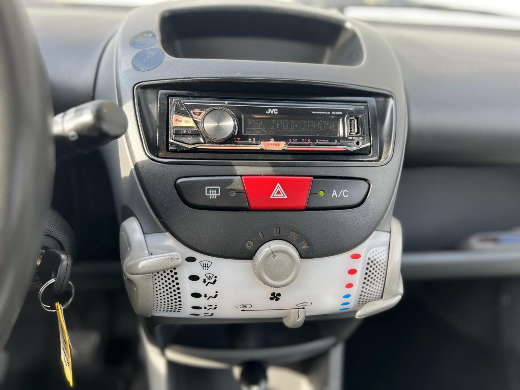 Foto van Peugeot Peugeot 107