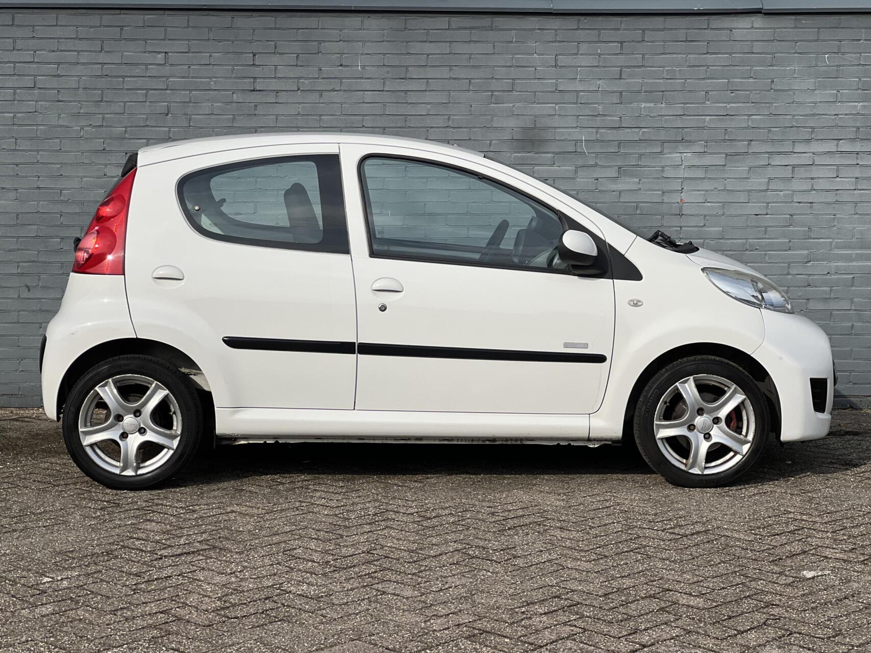 Foto van Peugeot Peugeot 107