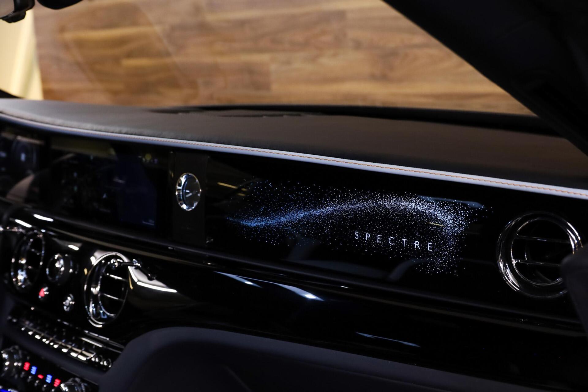 Foto van Rolls Royce Spectre