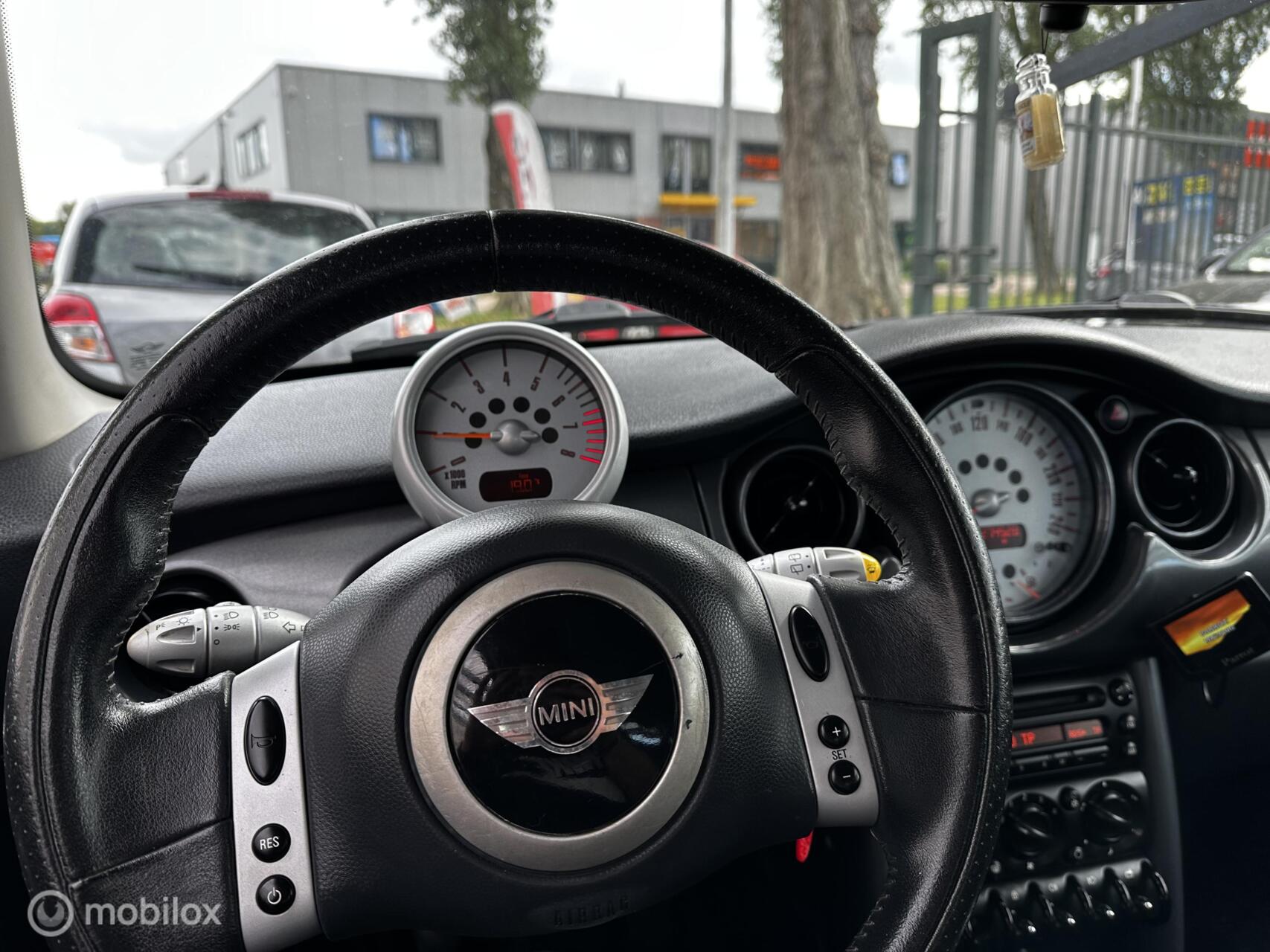 Foto van Mini Mini One