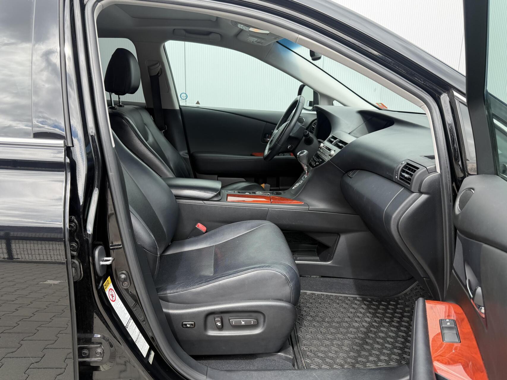 Foto van Lexus Rx350