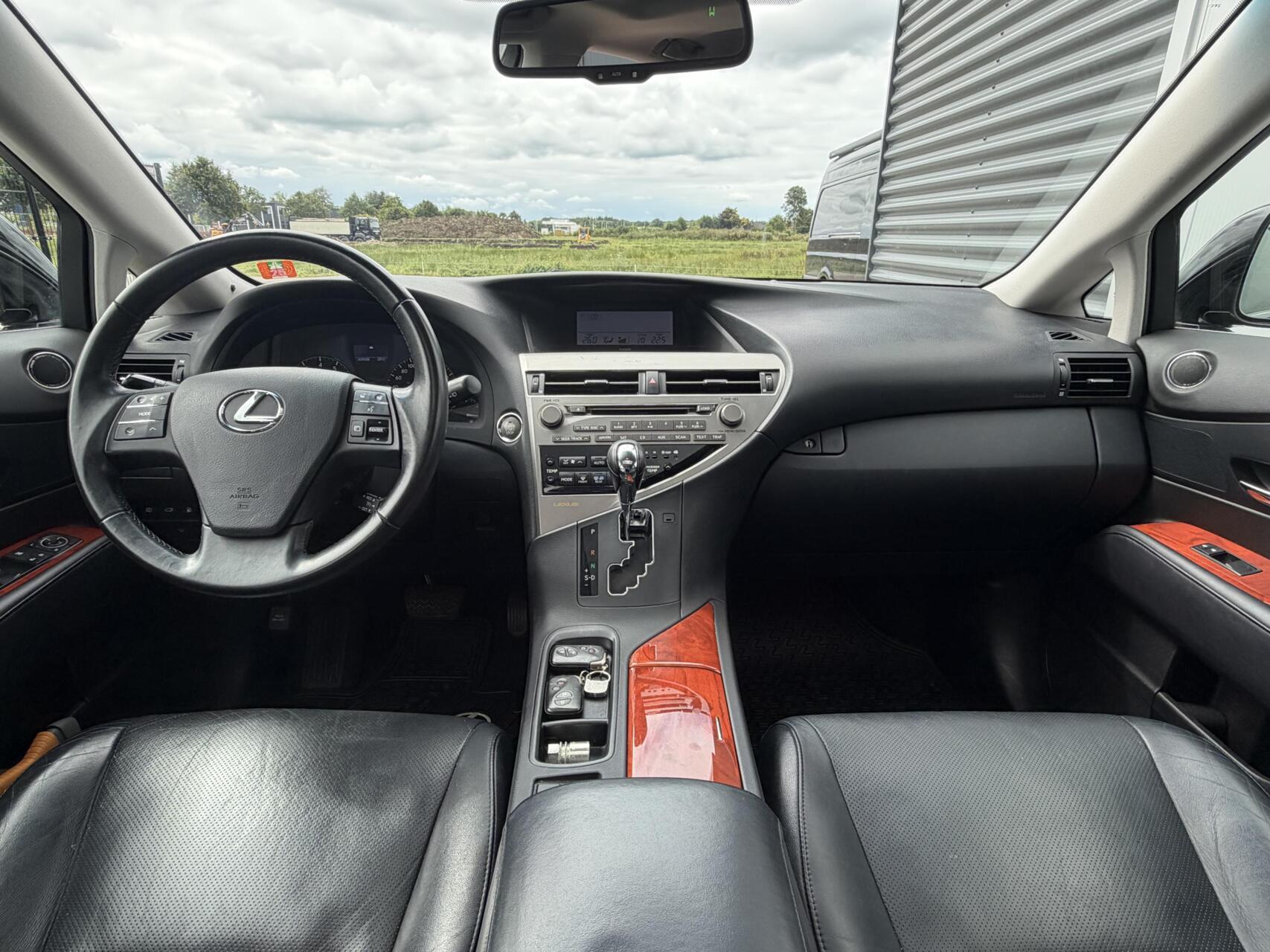 Foto van Lexus Rx350