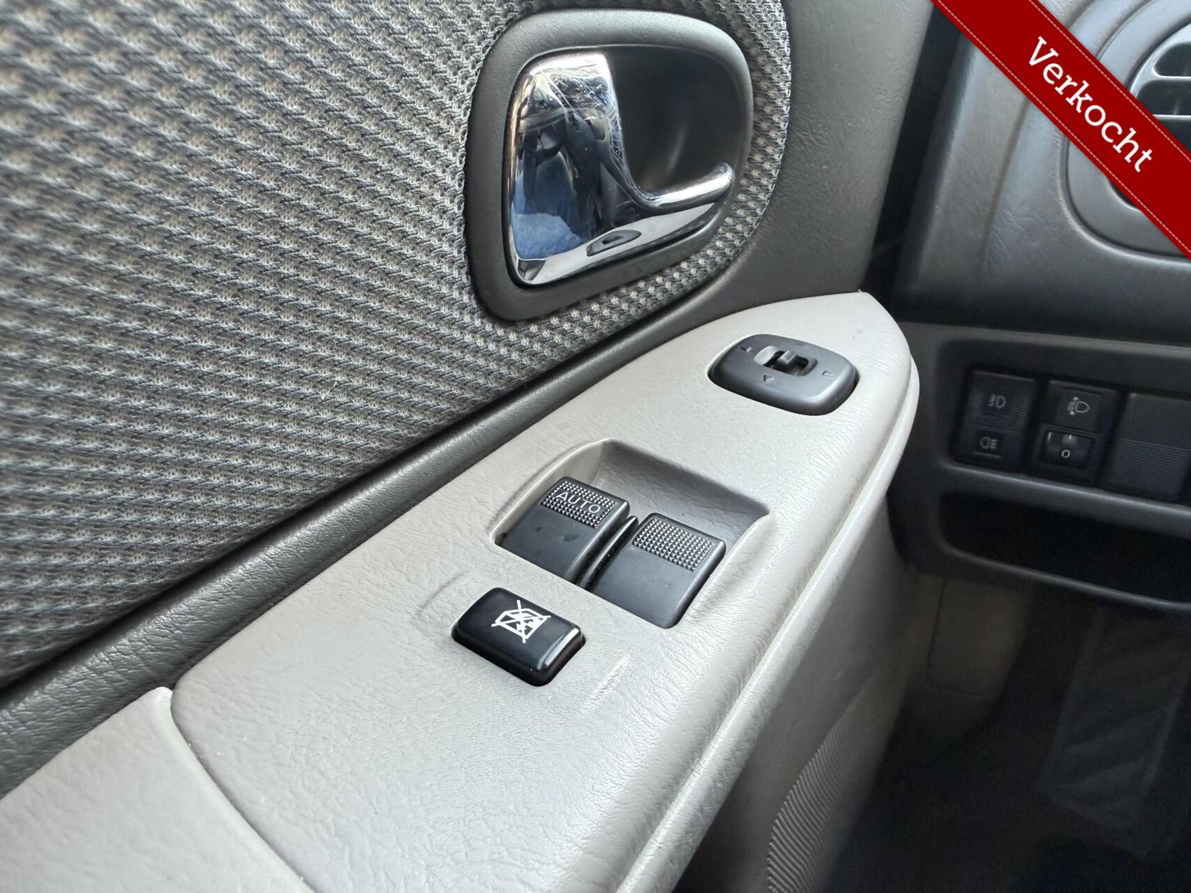 Foto van Mazda Mazda 323