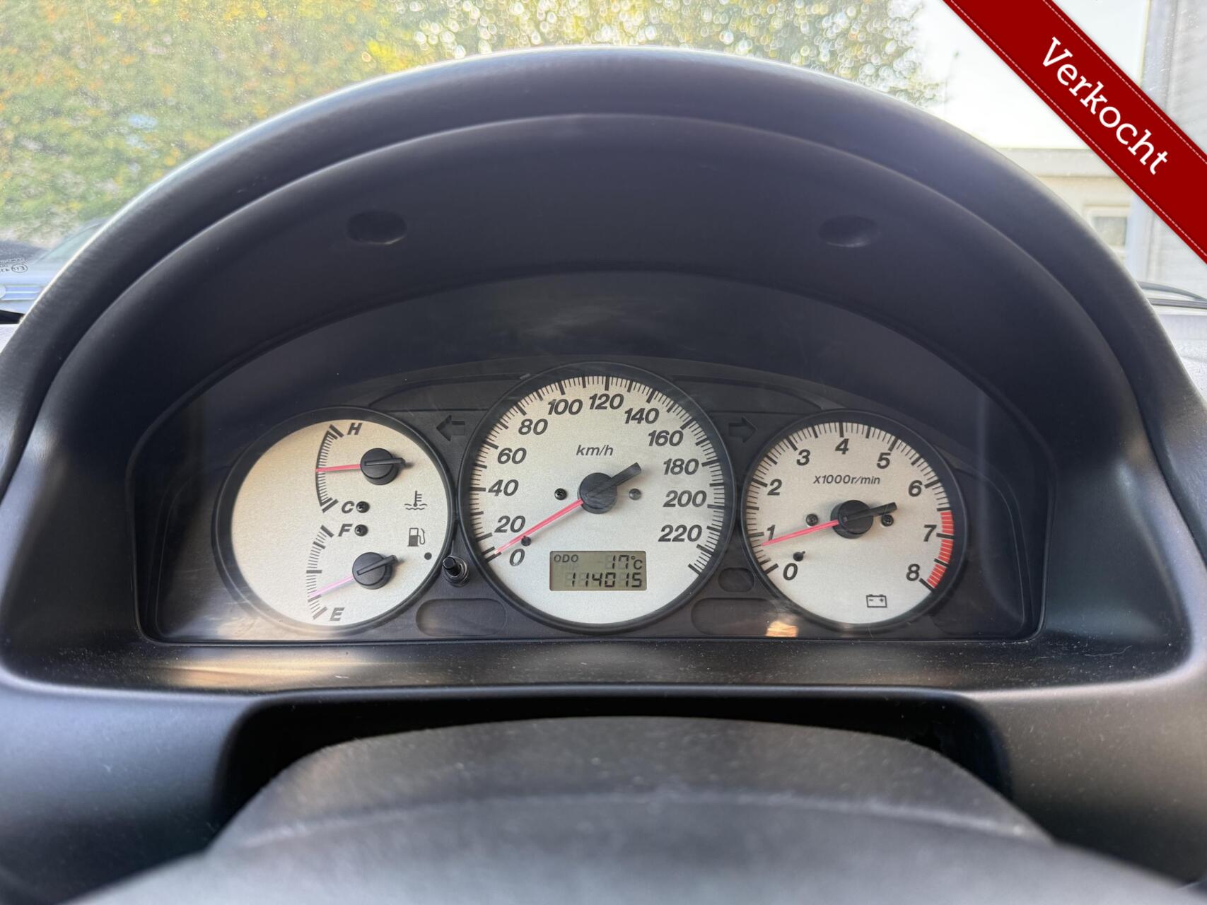 Foto van Mazda Mazda 323