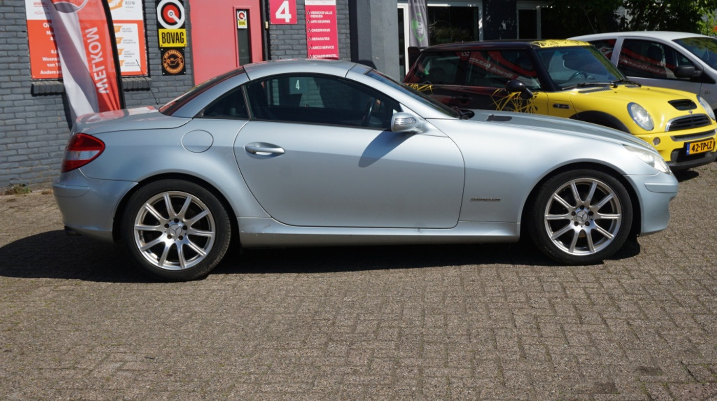 Foto van Mercedes-Benz SLK 200 Kompressor