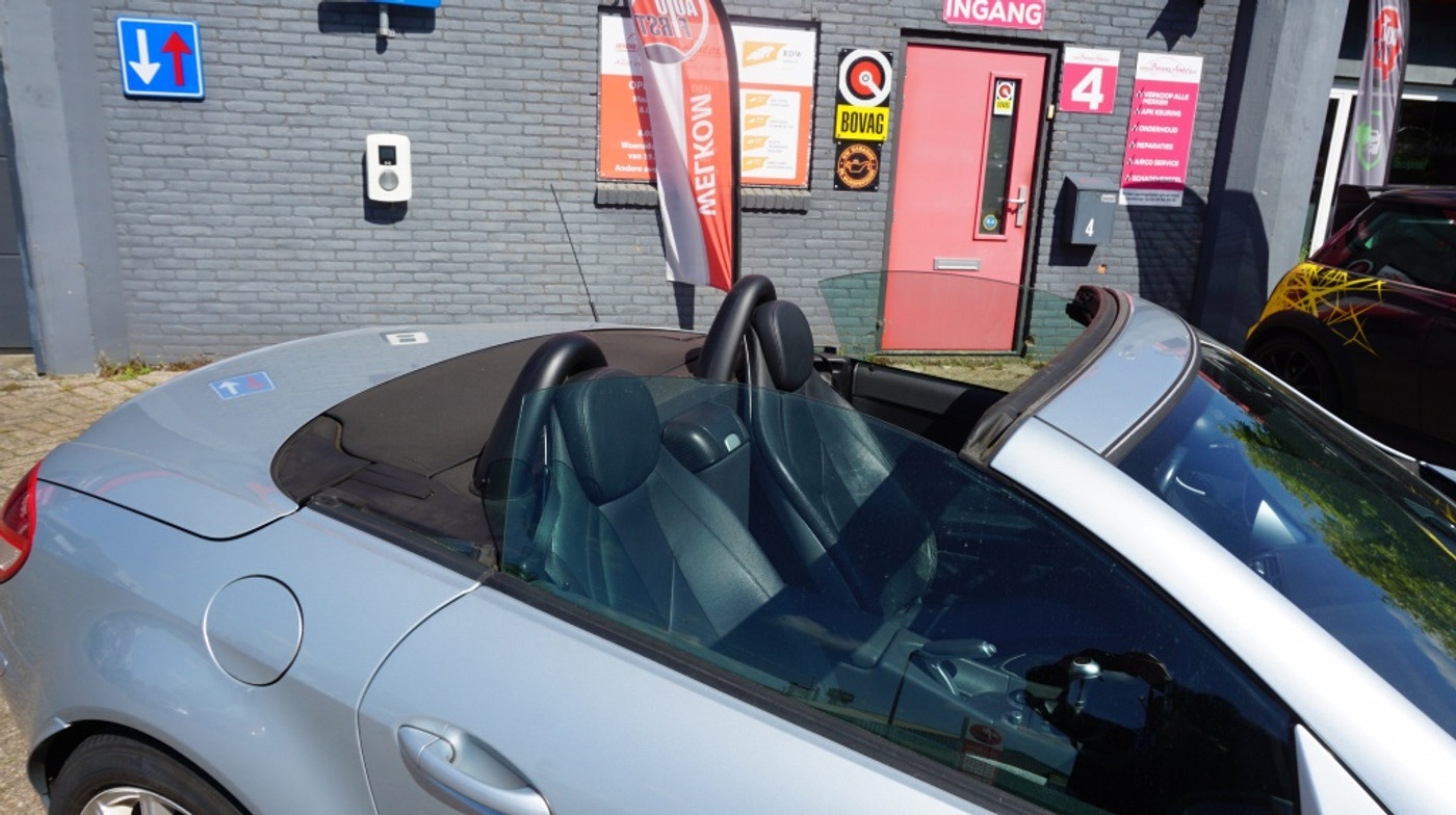Foto van Mercedes-Benz SLK 200 Kompressor