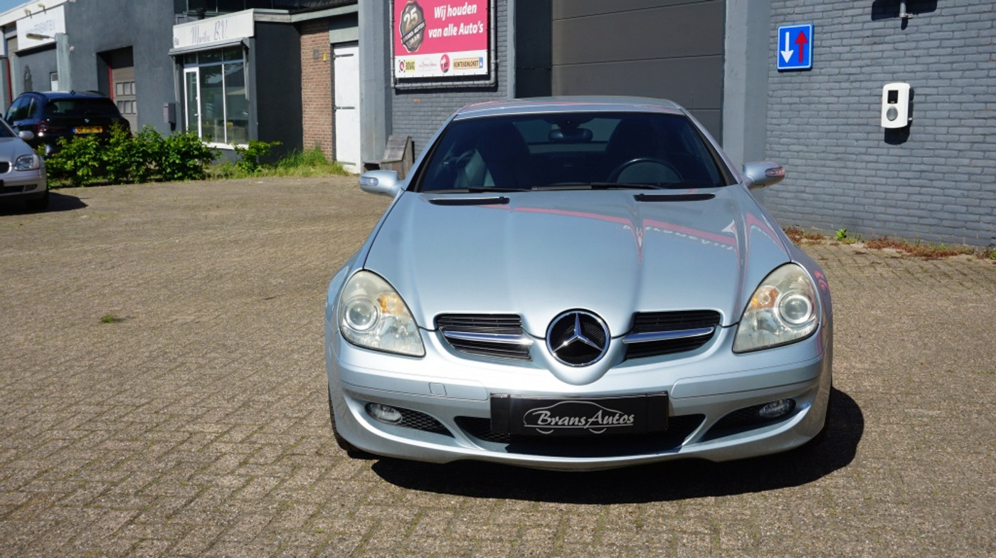 Foto van Mercedes-Benz SLK 200 Kompressor