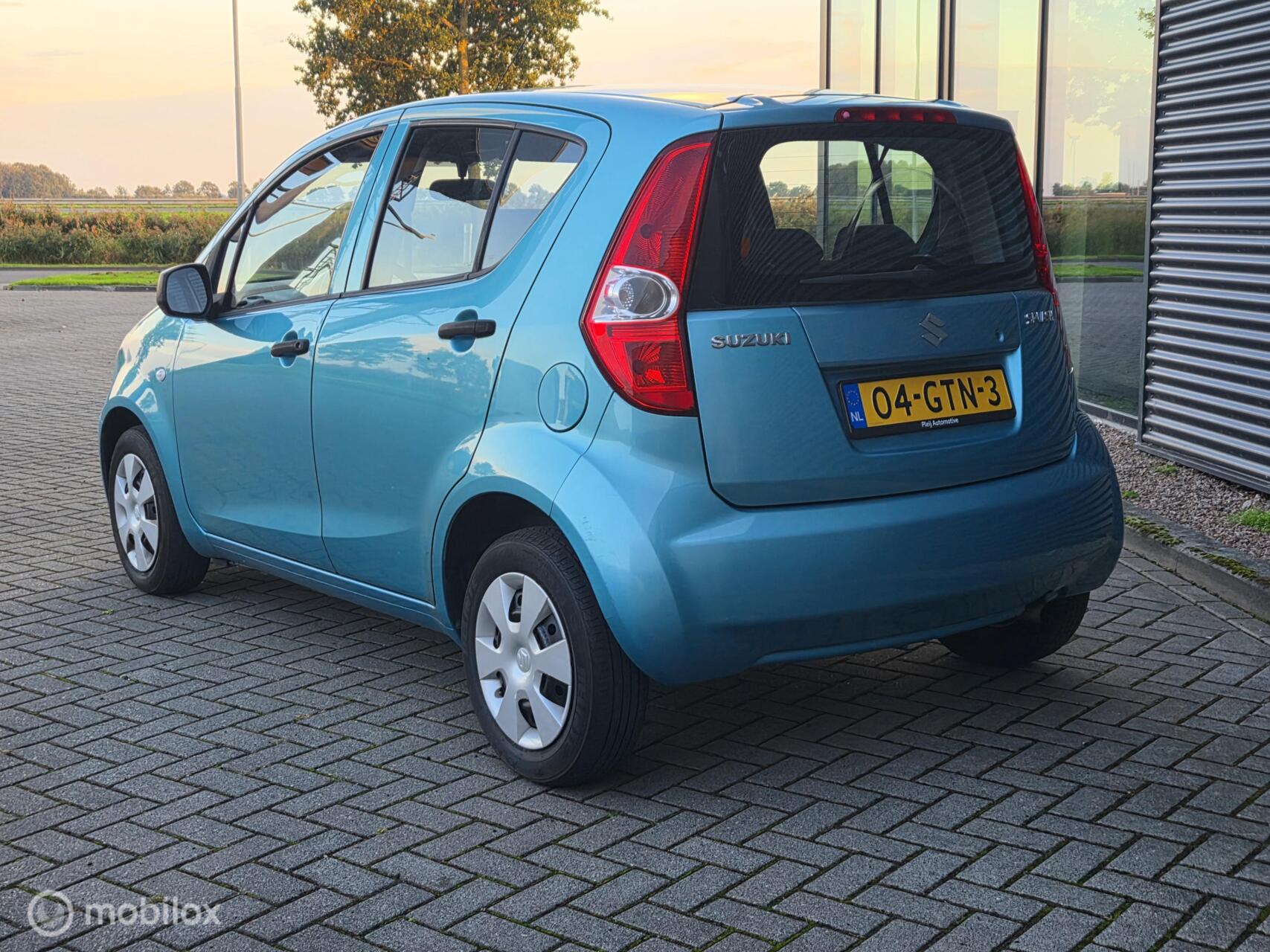 Foto van Suzuki Splash