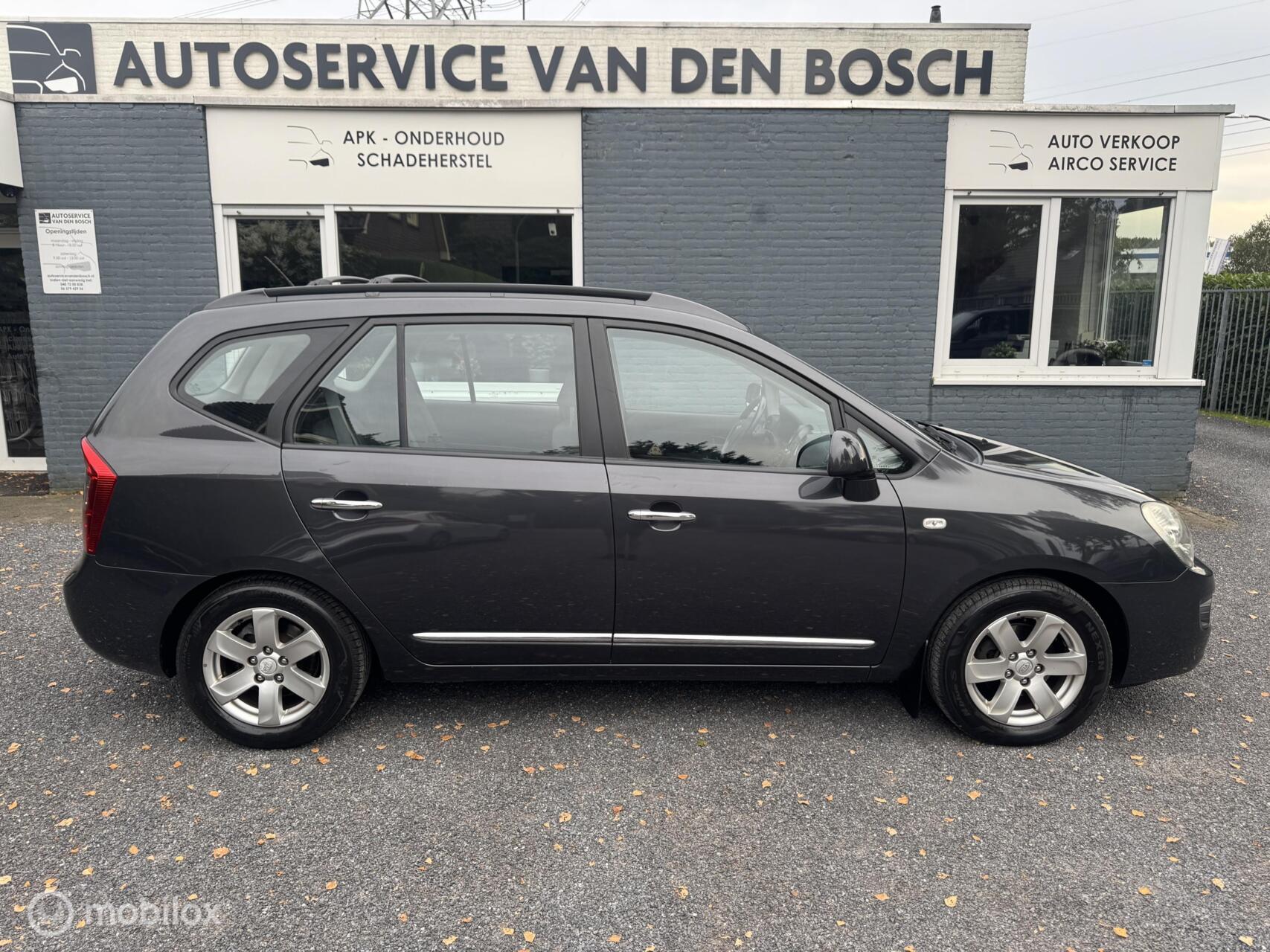 Foto van Kia Carens