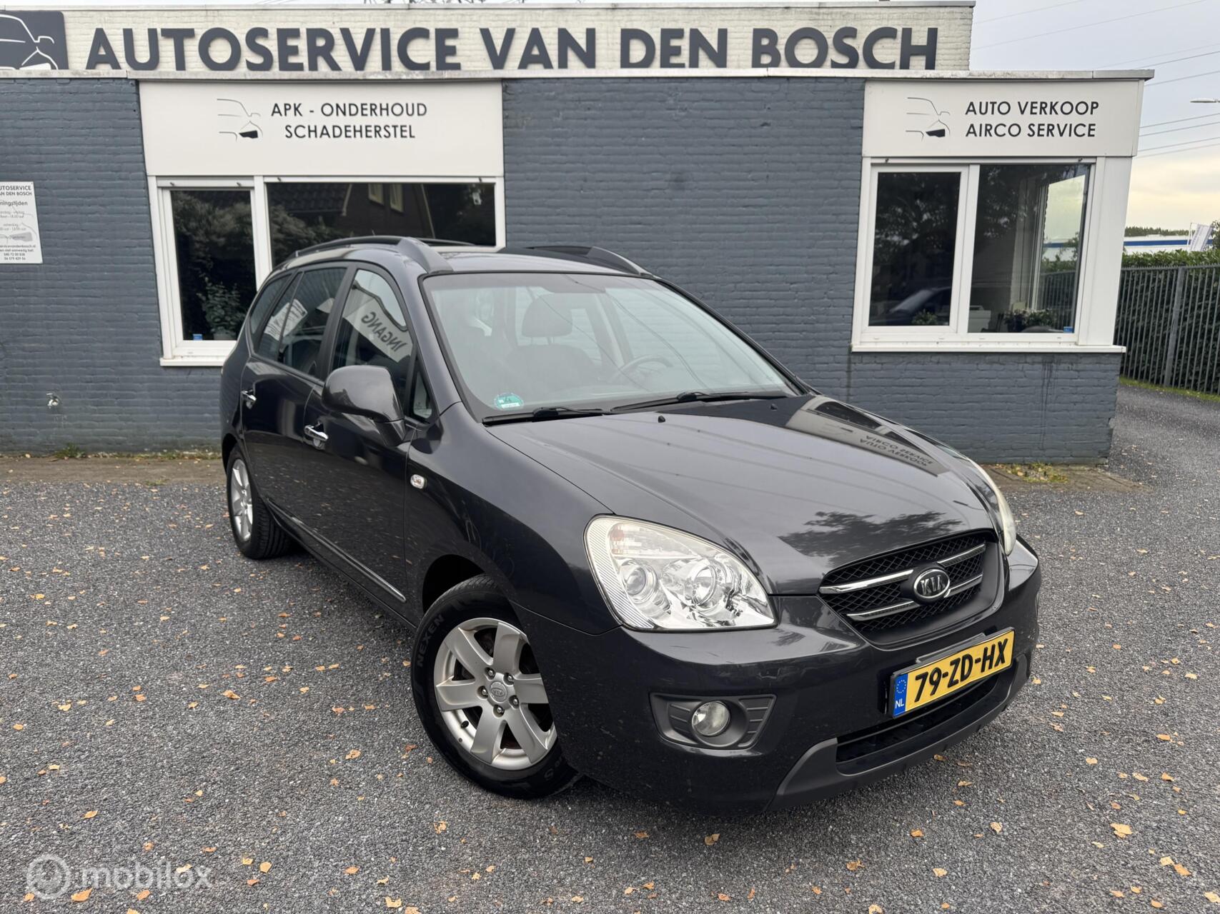 Foto van Kia Carens
