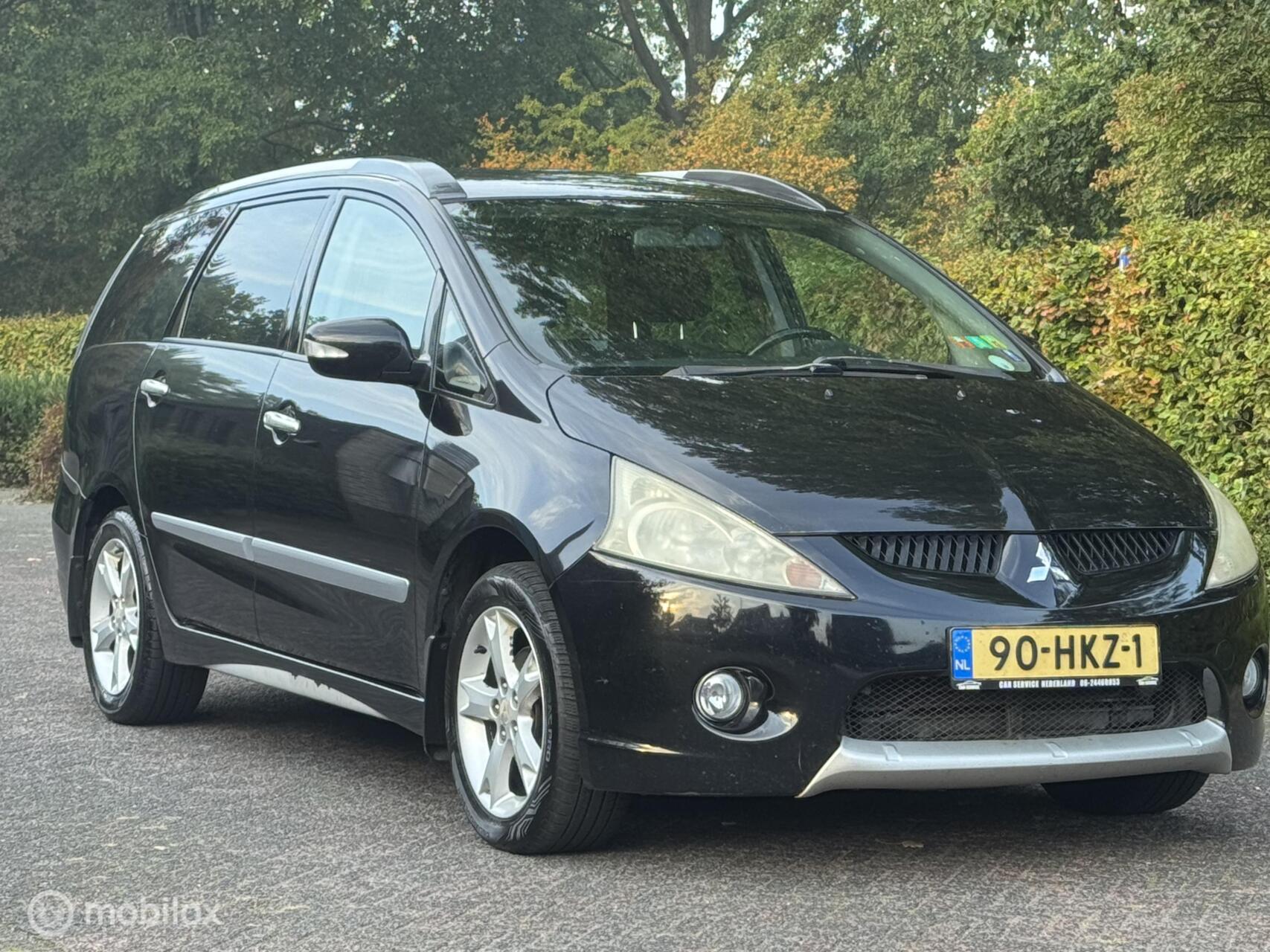 Foto van Mitsubishi Mitsubishi Grandis