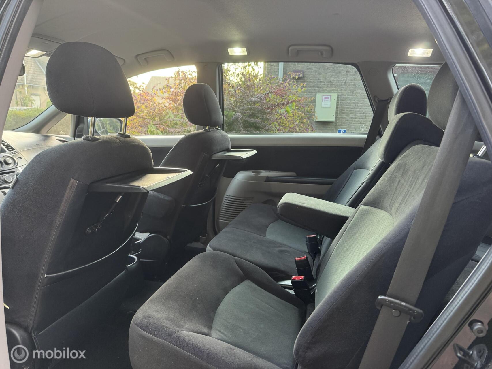 Foto van Mitsubishi Mitsubishi Grandis