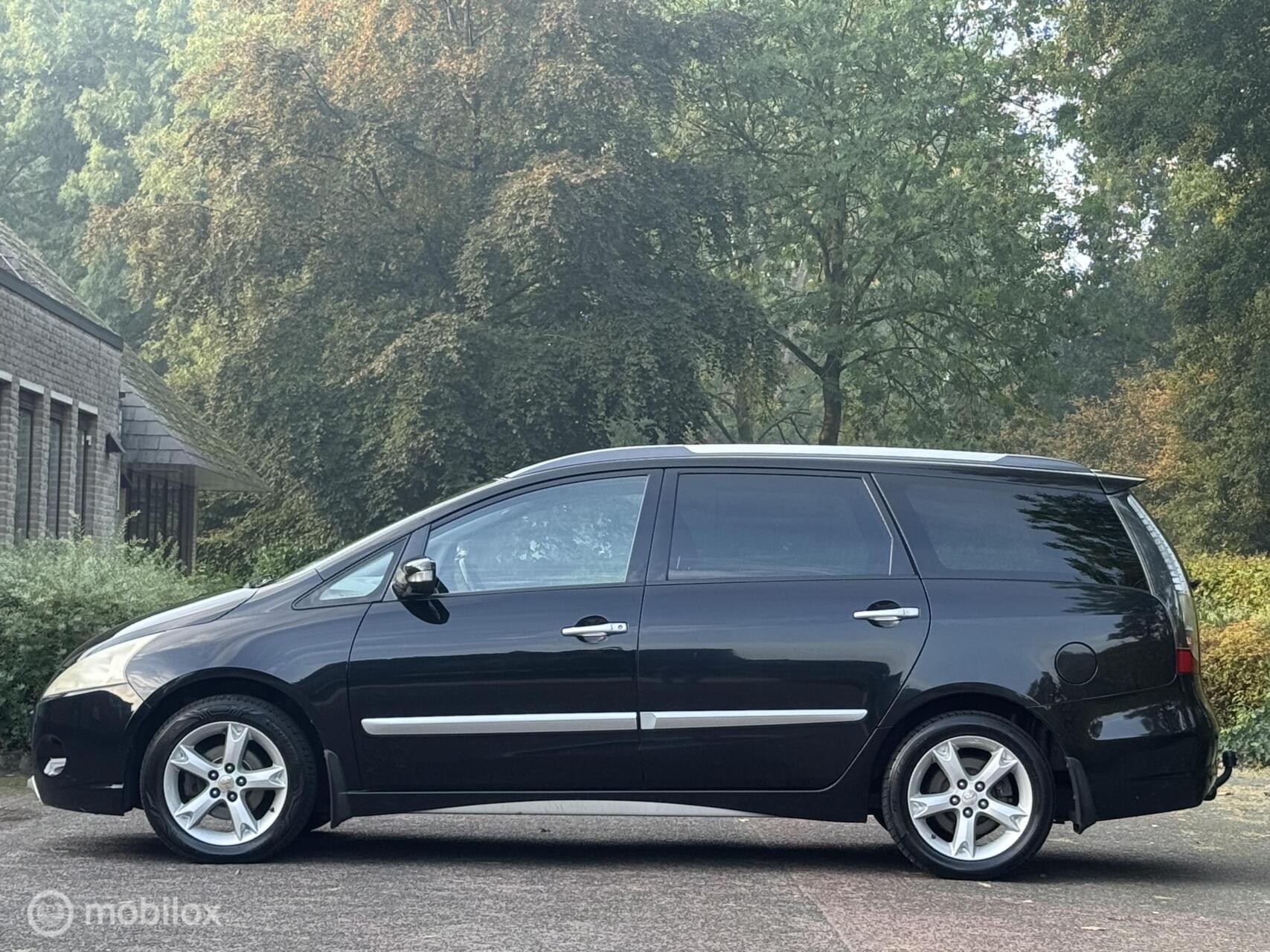 Foto van Mitsubishi Mitsubishi Grandis