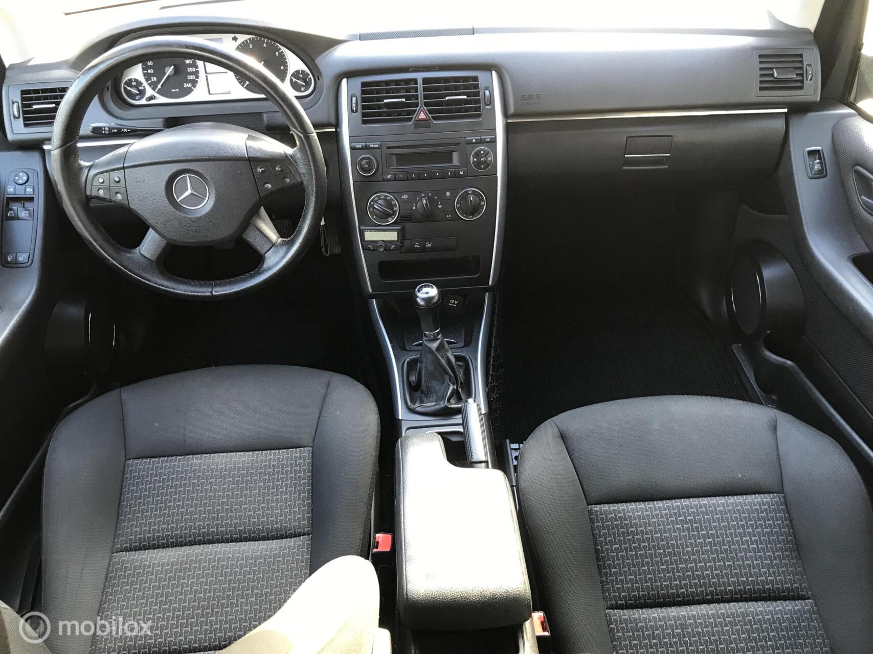 Foto van Mercedes-Benz B 200 Turbo