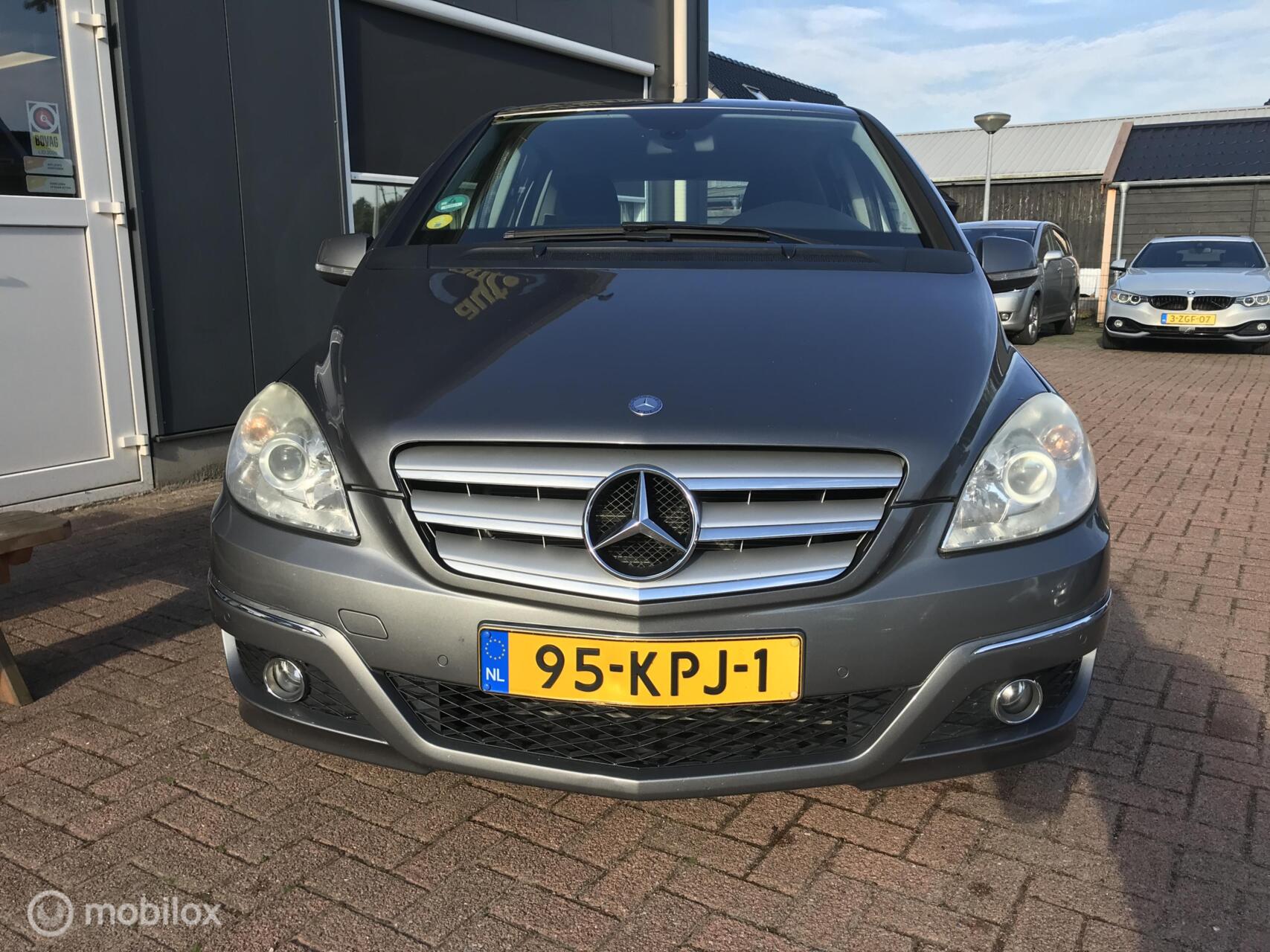 Foto van Mercedes-Benz B 200 Turbo