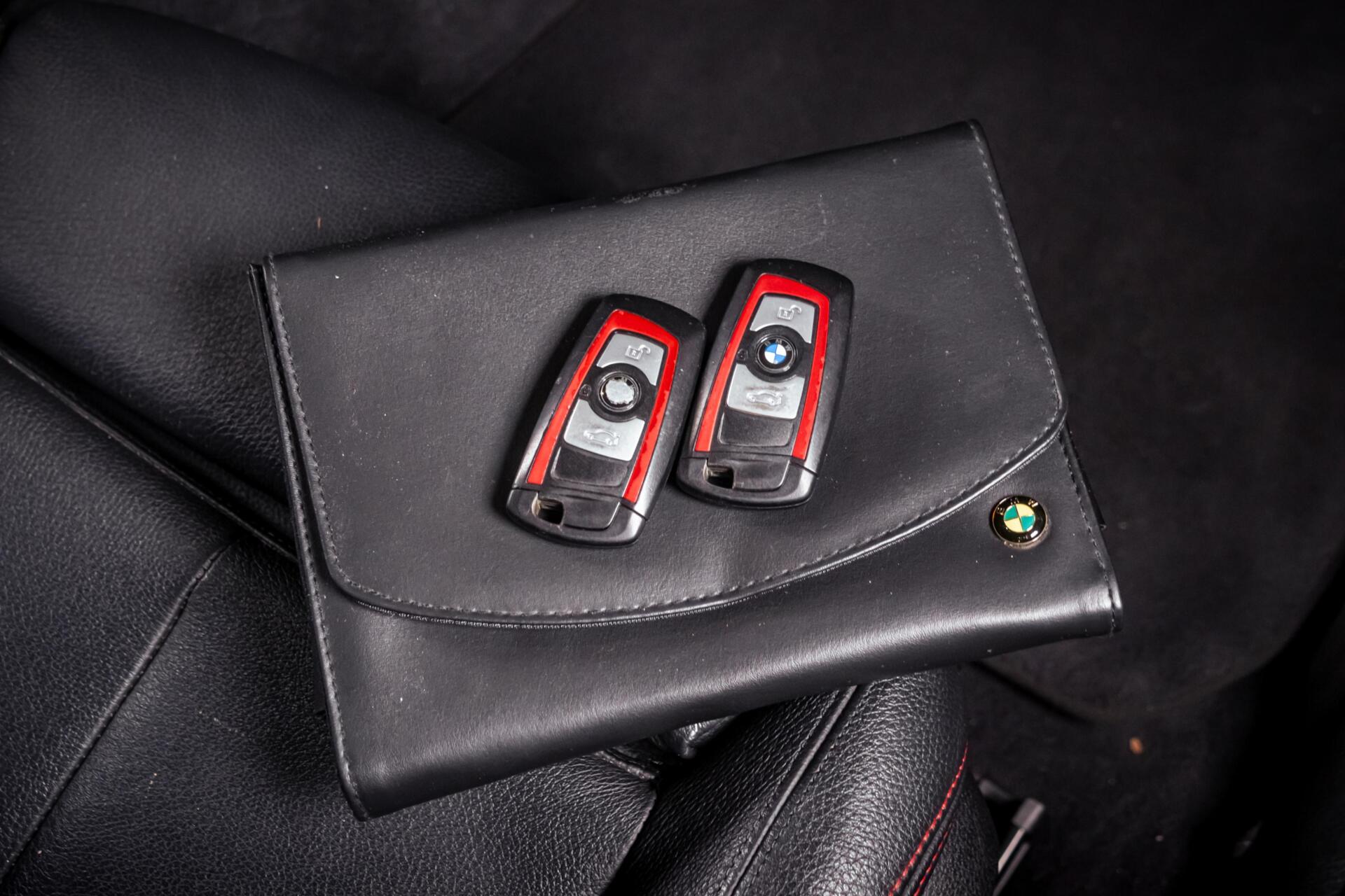 Foto van BMW 320i Ed