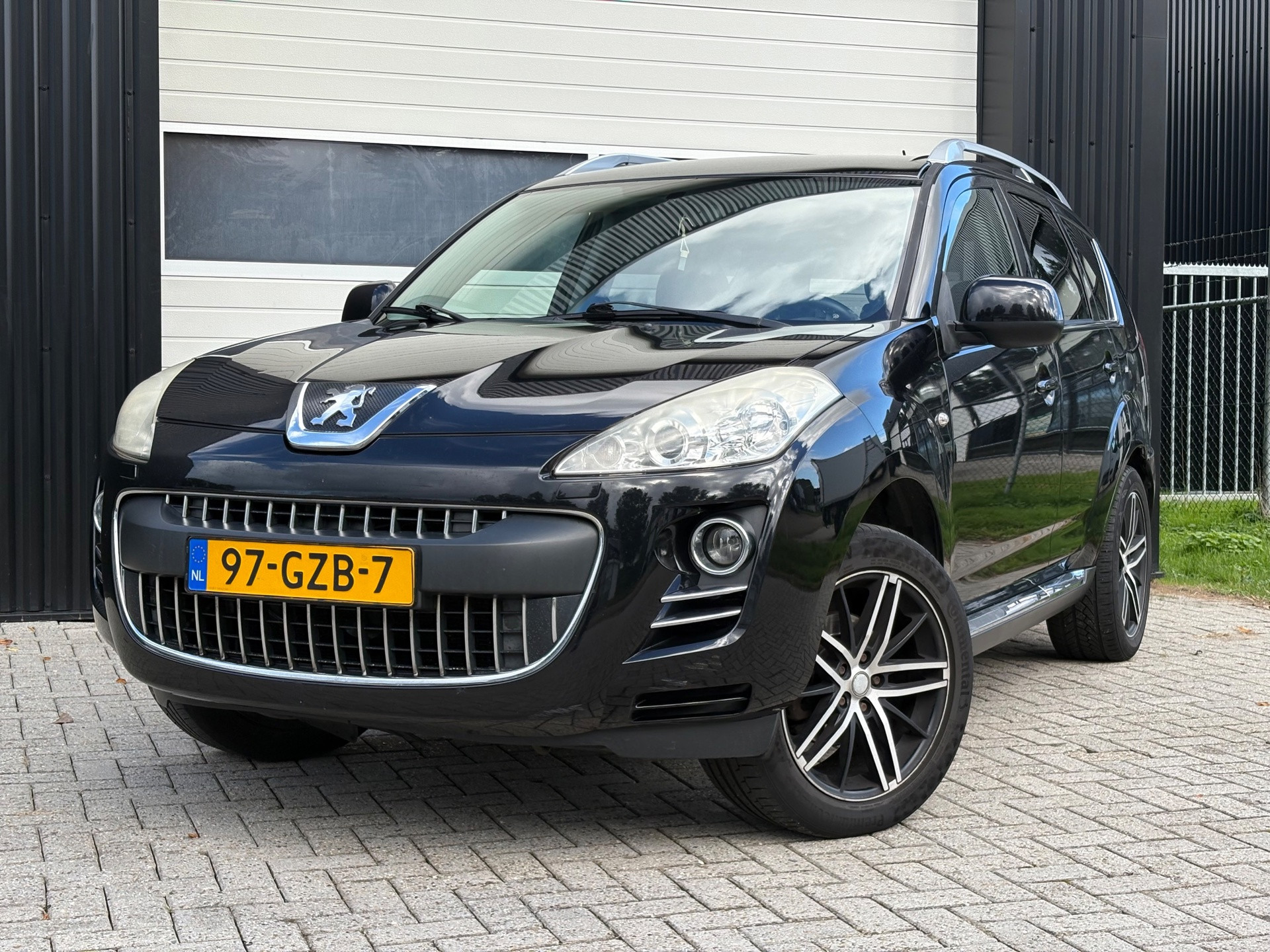 Peugeot 4007 2.4 GT 7p. 2008 - voorkant