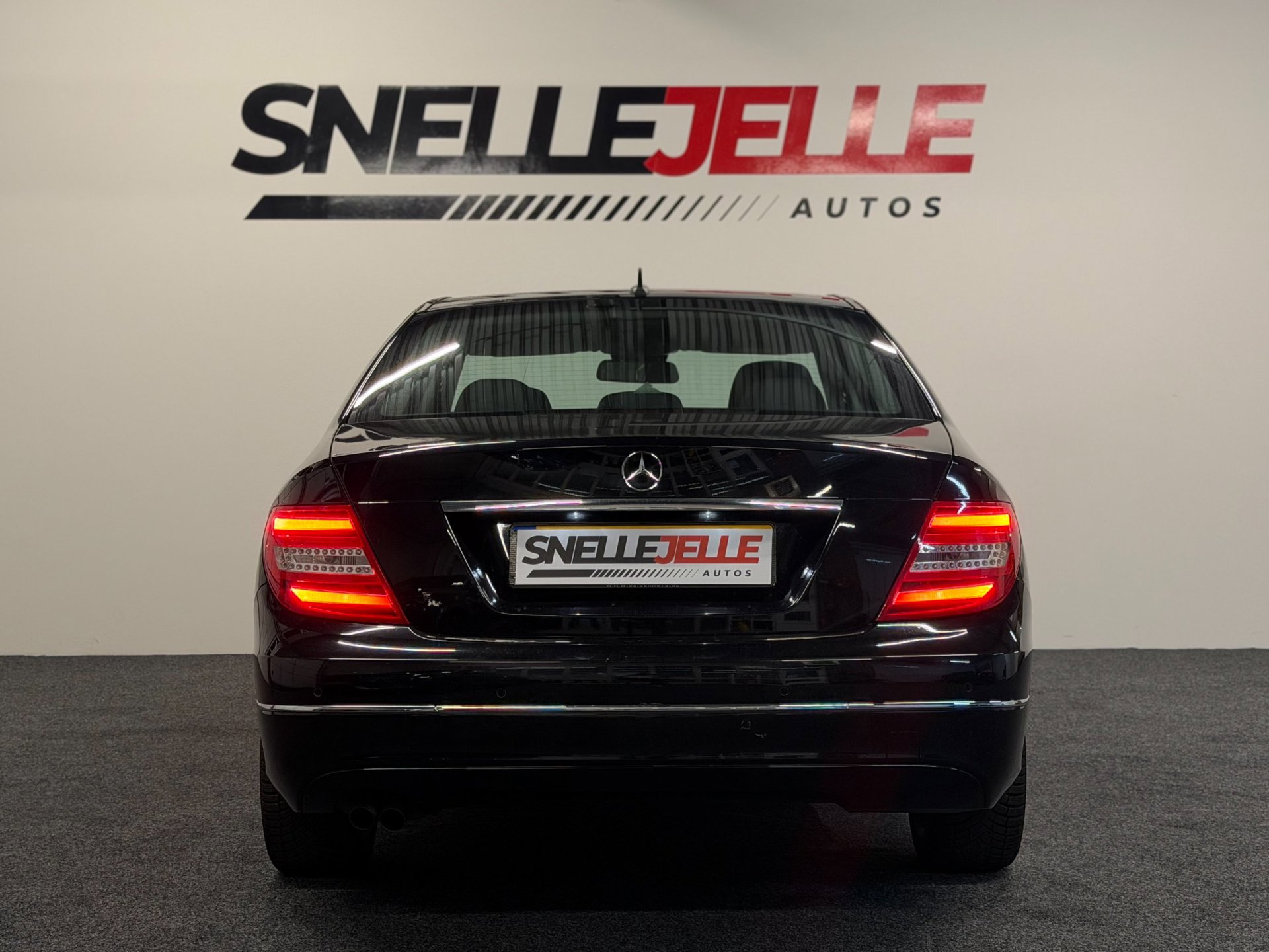 Foto van Mercedes-Benz C 180