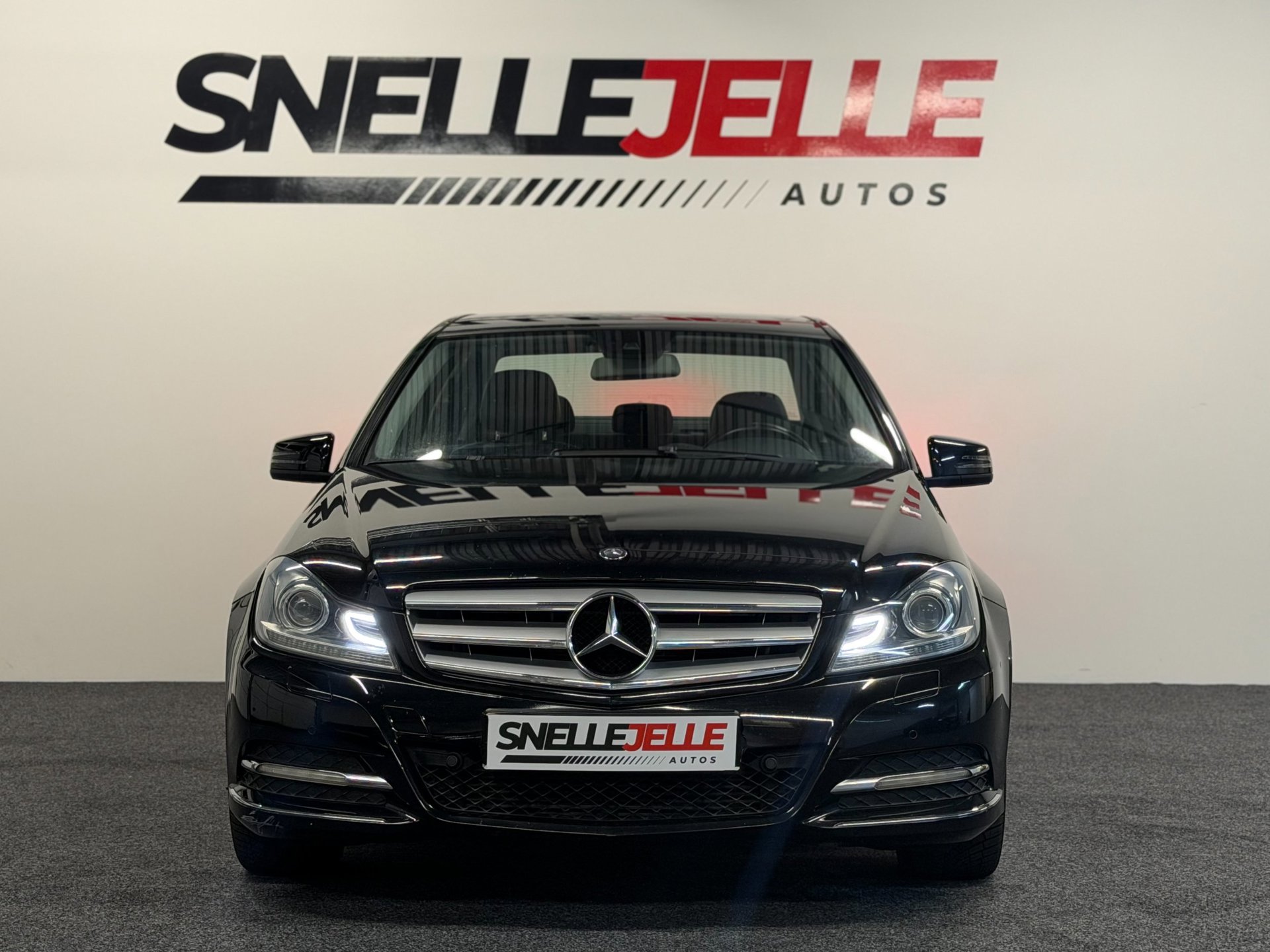 Foto van Mercedes-Benz C 180
