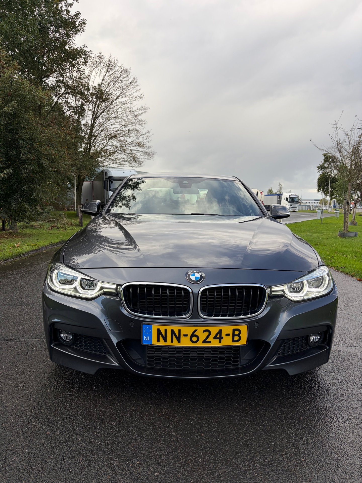 Foto van BMW 318i