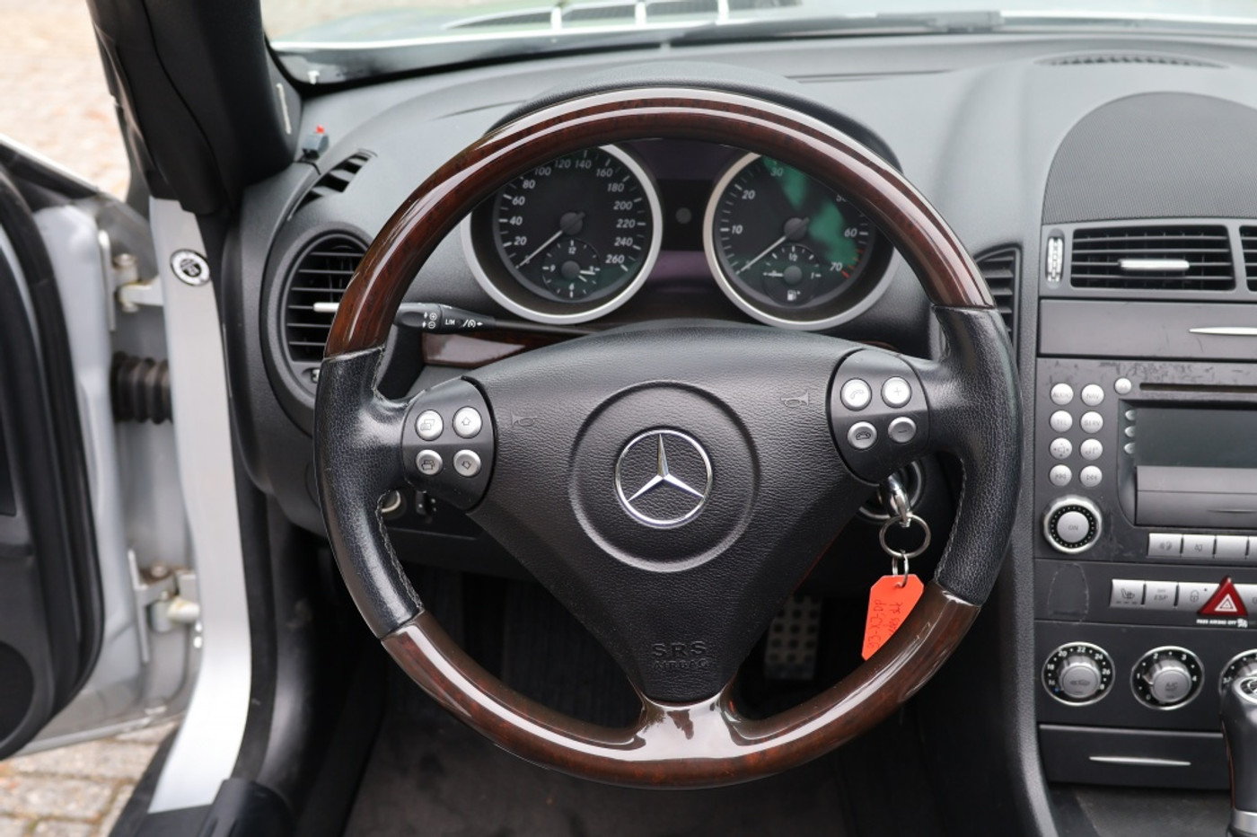 Foto van Mercedes-Benz SLK 200 Kompressor