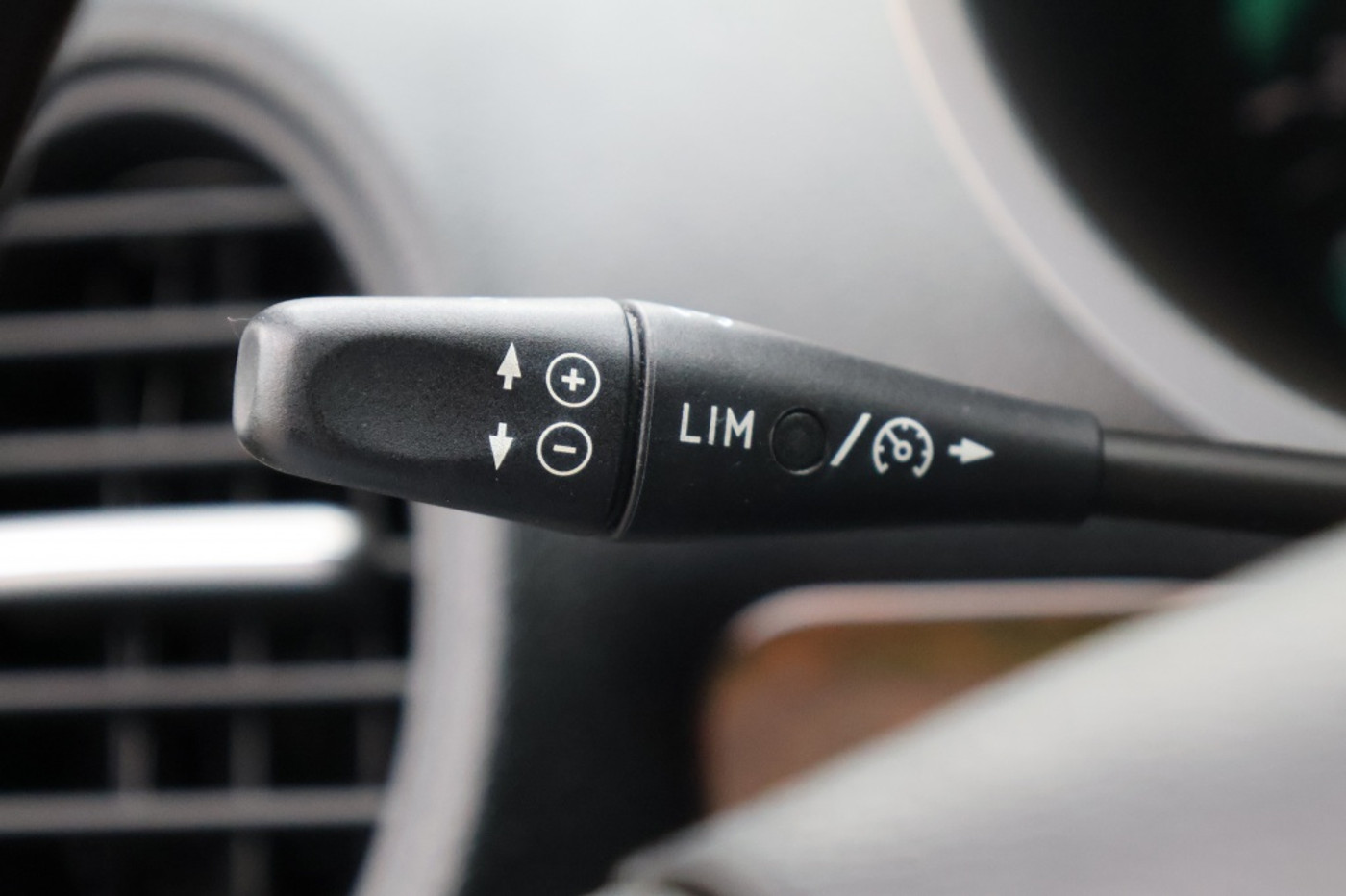 Foto van Mercedes-Benz SLK 200 Kompressor