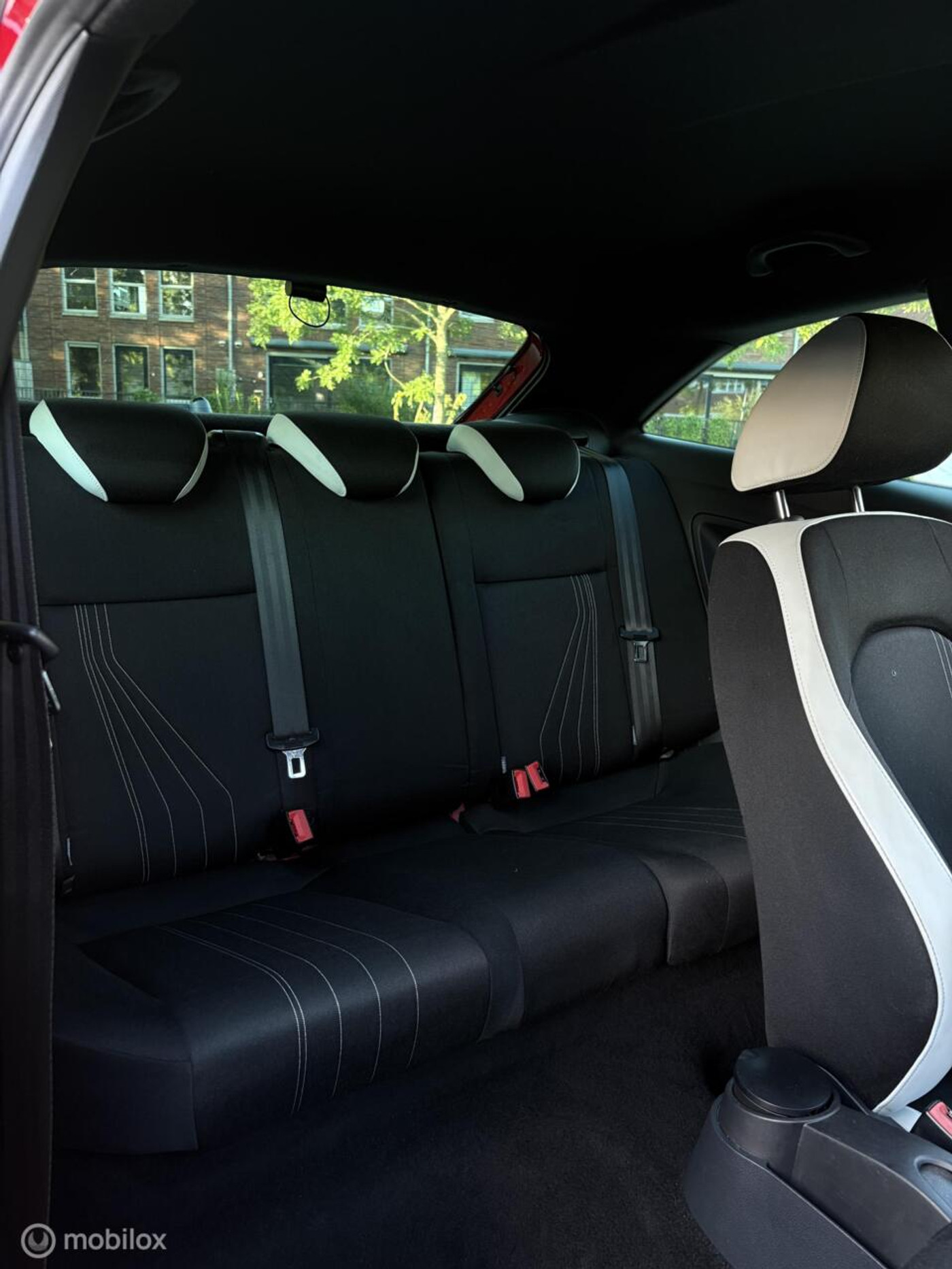 Foto van Seat Ibiza SC