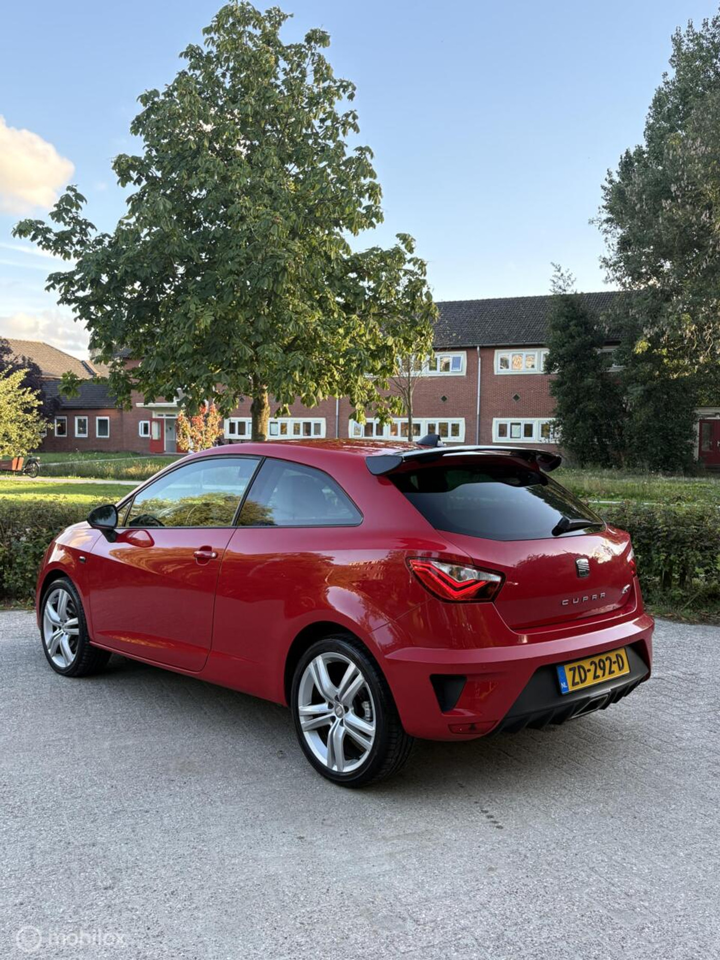 Foto van Seat Ibiza SC