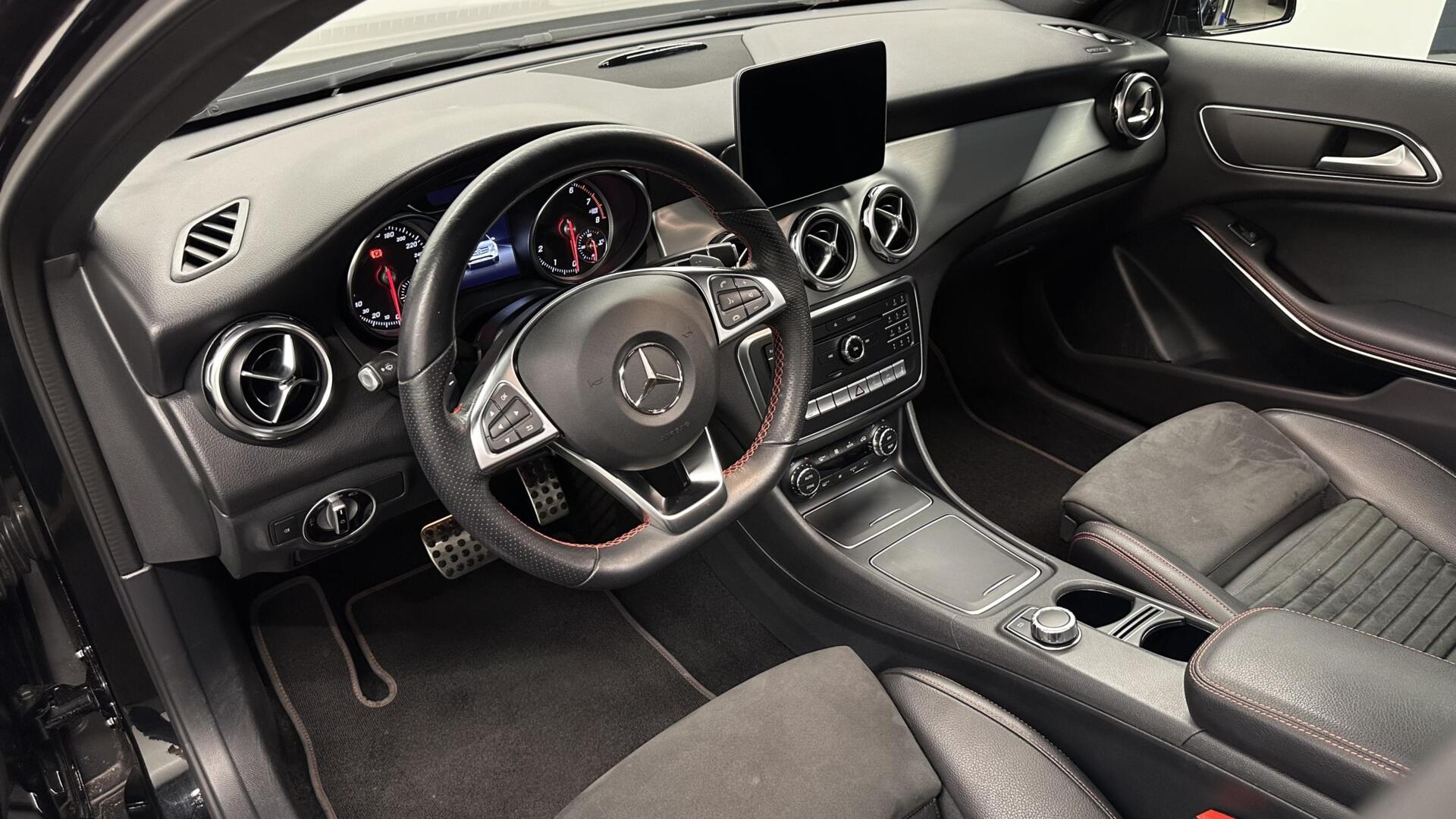 Foto van Mercedes-Benz Gla 180
