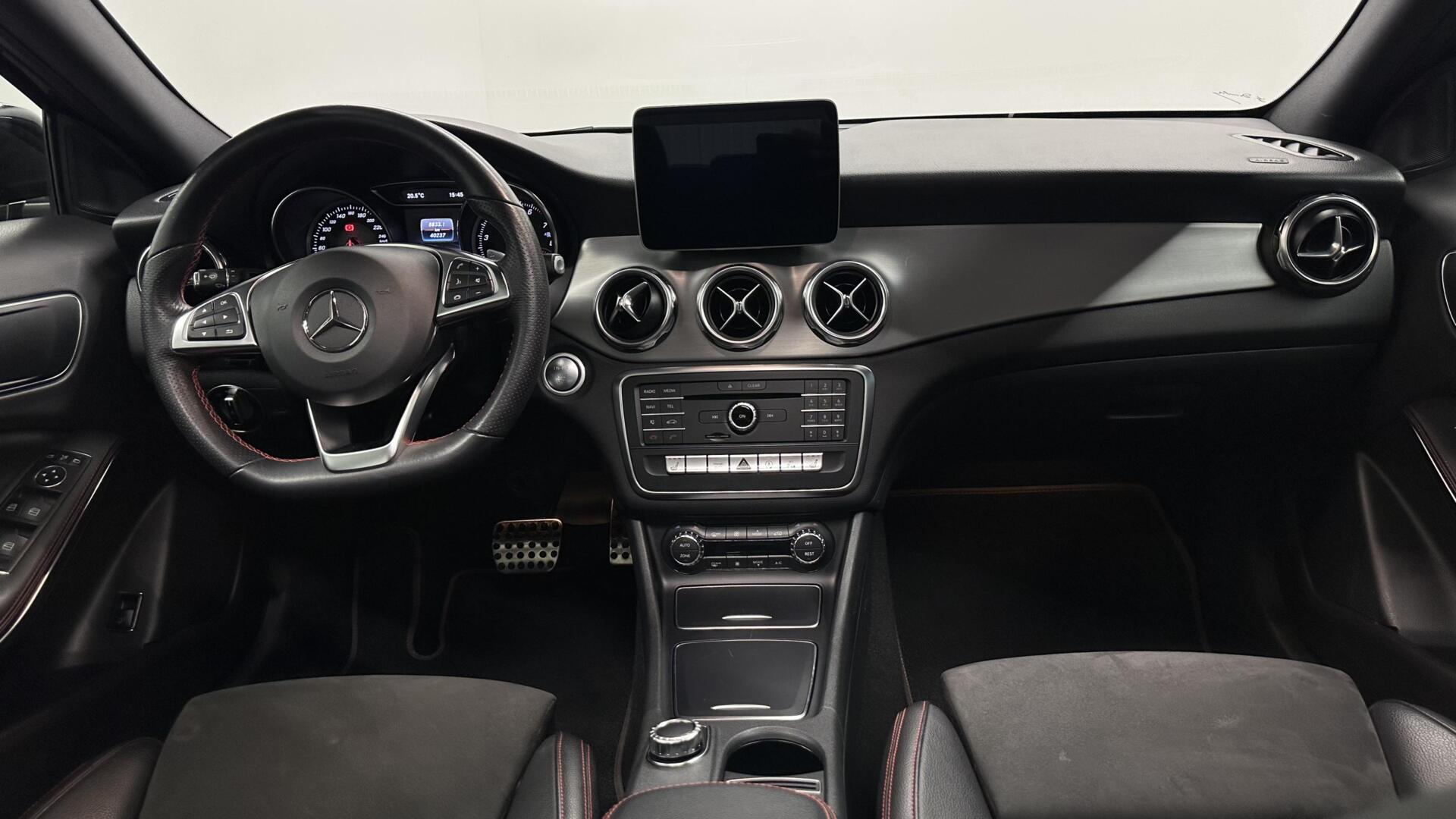 Foto van Mercedes-Benz Gla 180