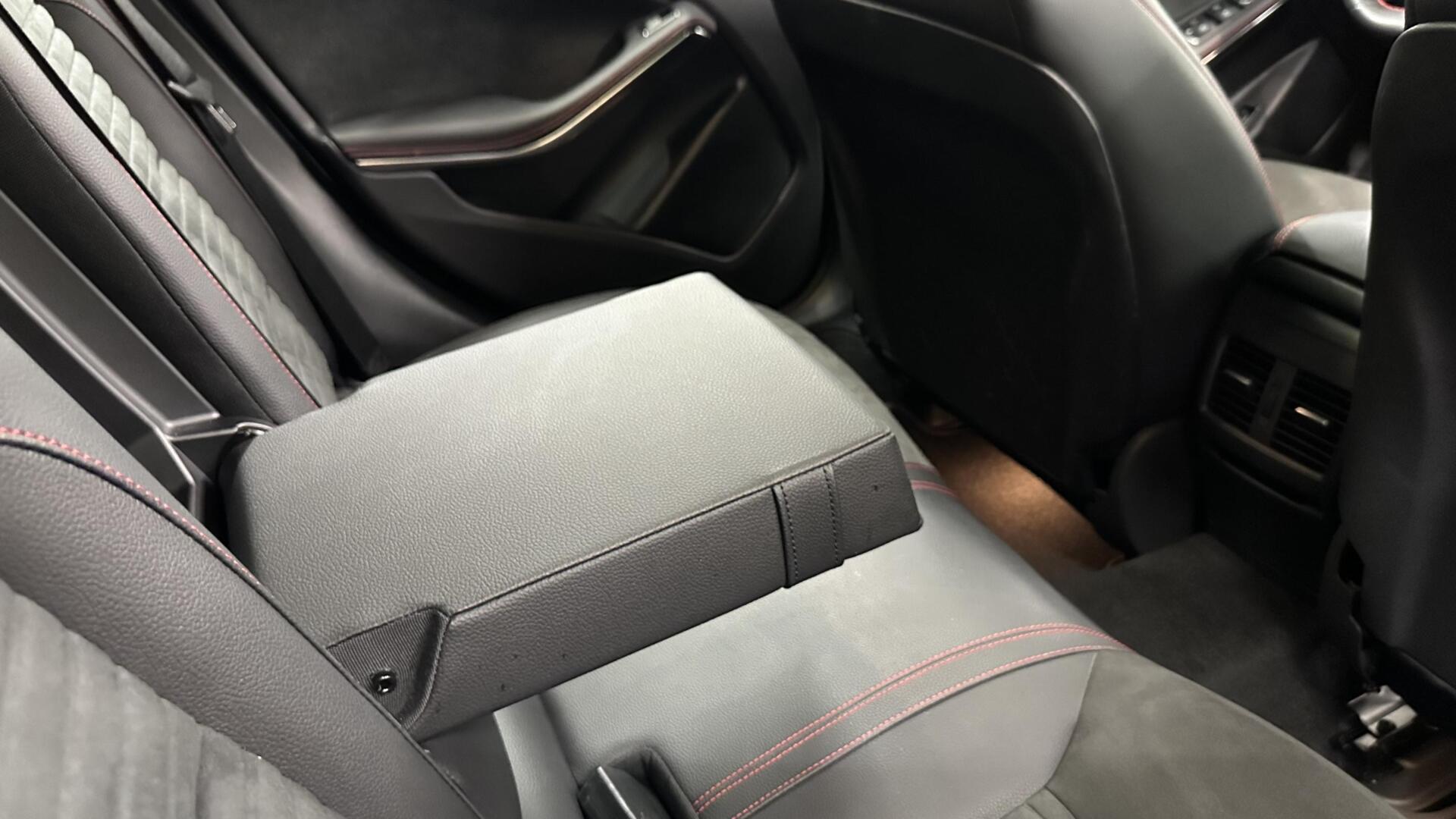 Foto van Mercedes-Benz Gla 180