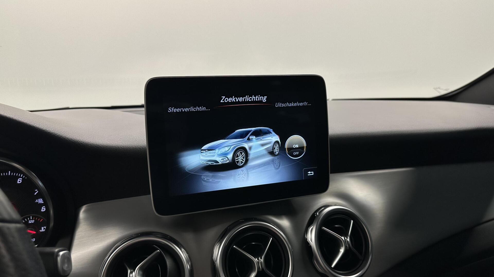 Foto van Mercedes-Benz Gla 180