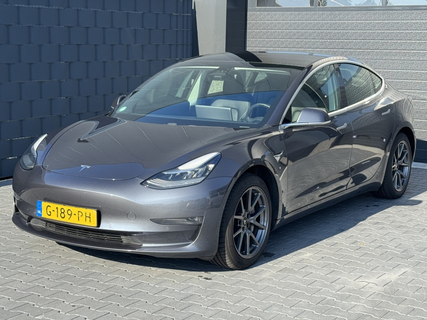 Tesla Model 3 Long Range AWD 75kWh 2019 - voorkant