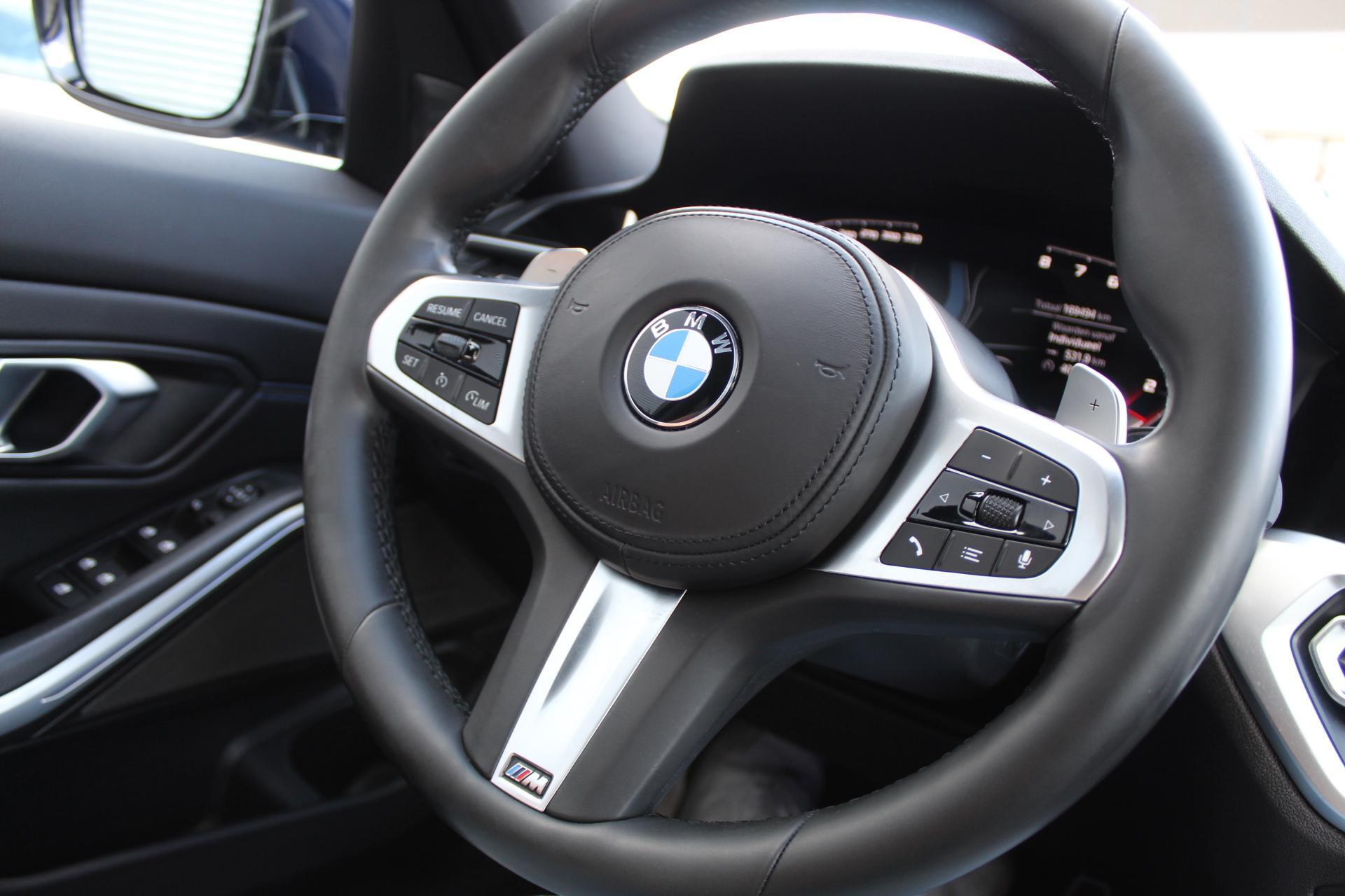 Foto van BMW 330i