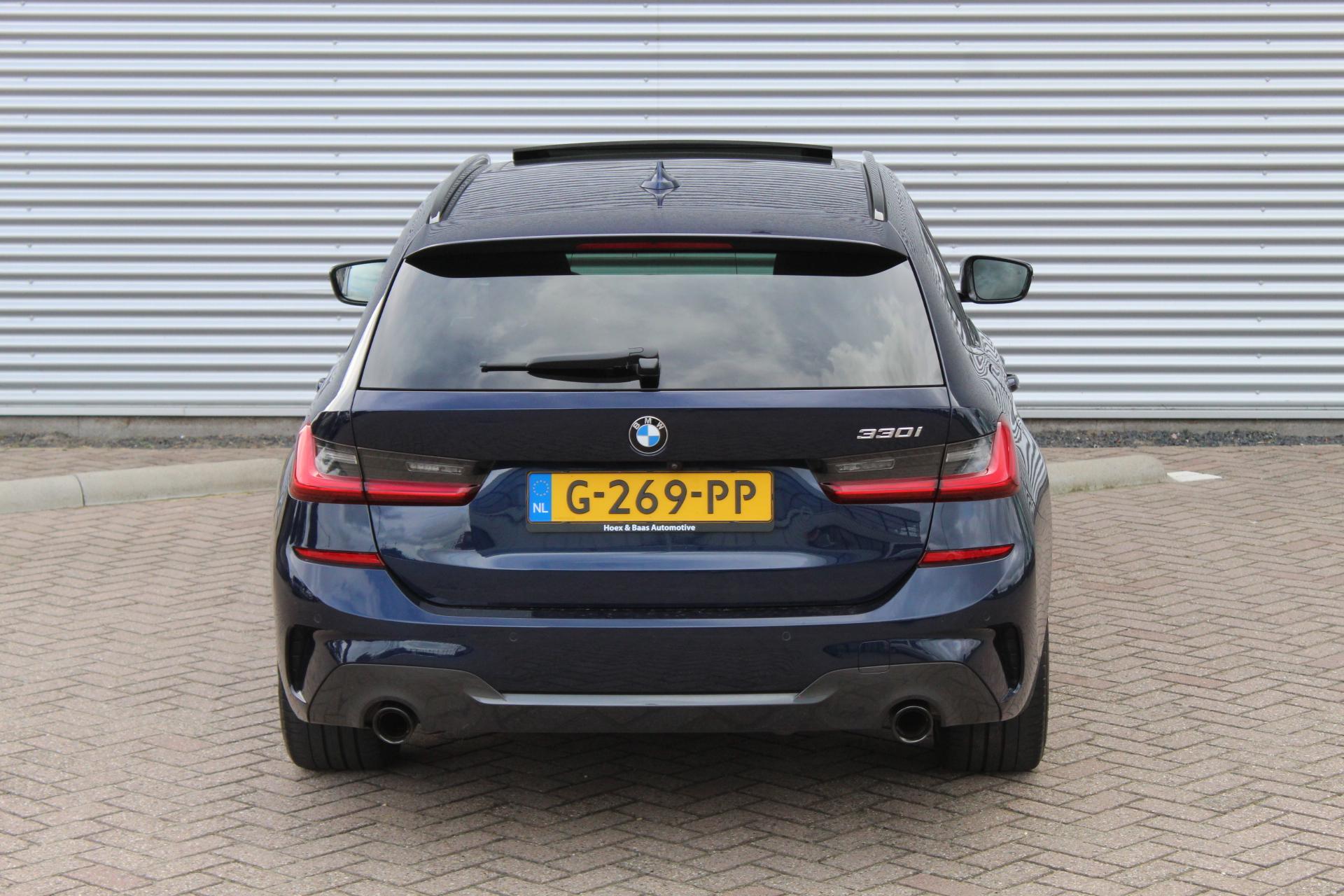 Foto van BMW 330i