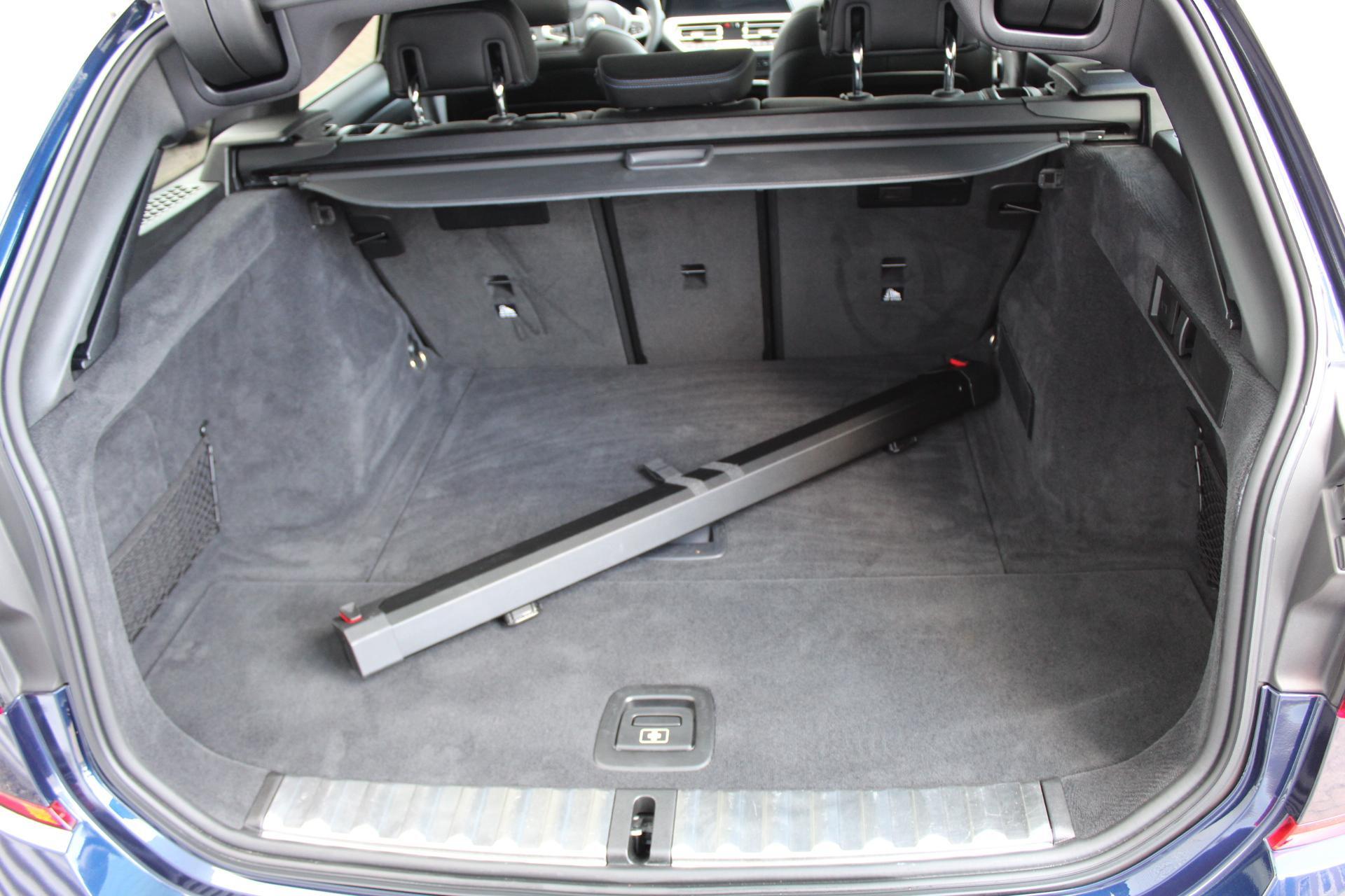 Foto van BMW 330i
