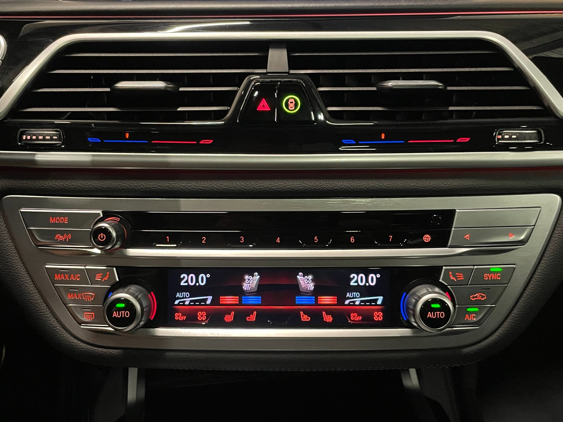 Foto van BMW 750ld xDrive