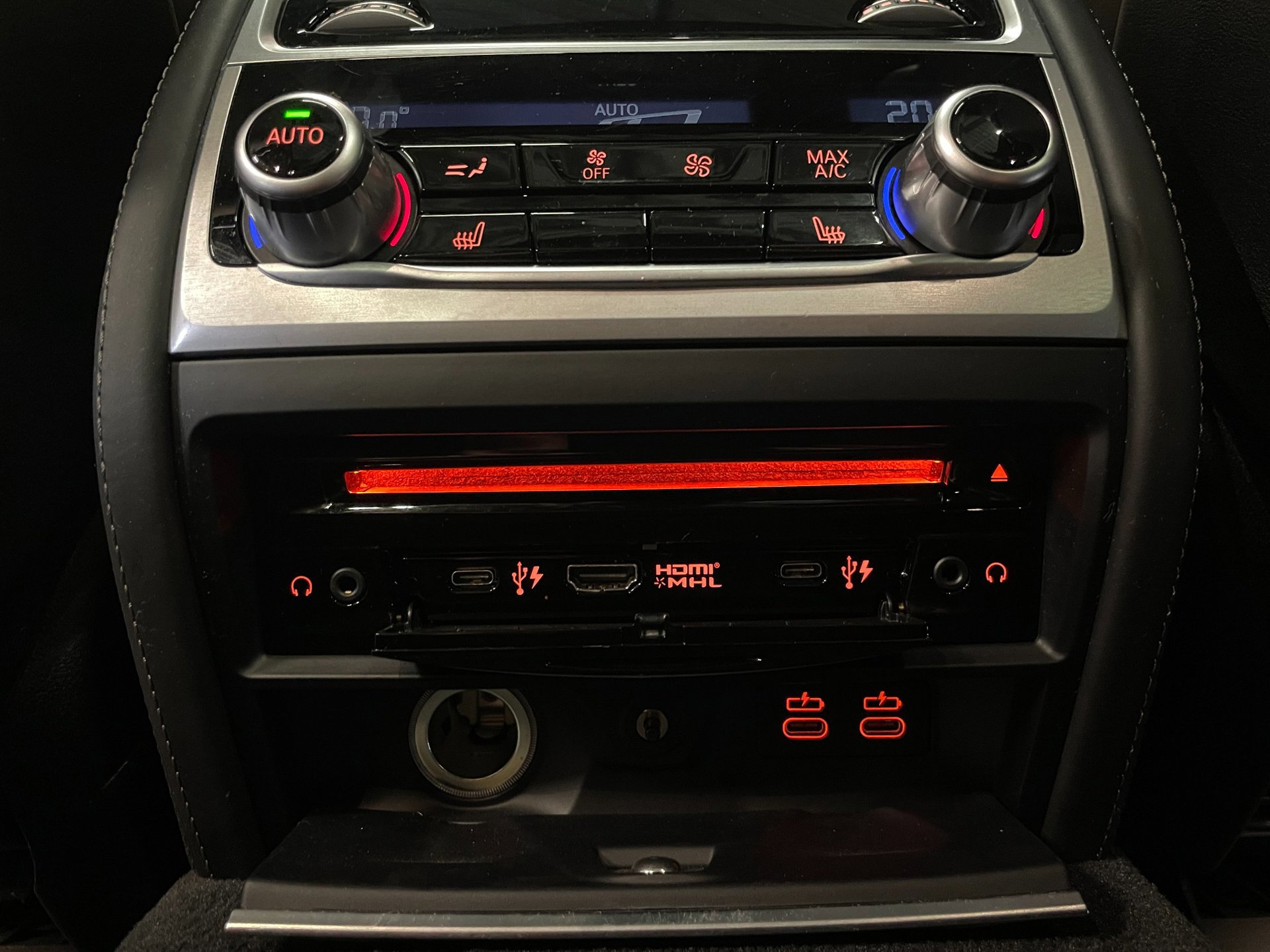 Foto van BMW 750ld xDrive