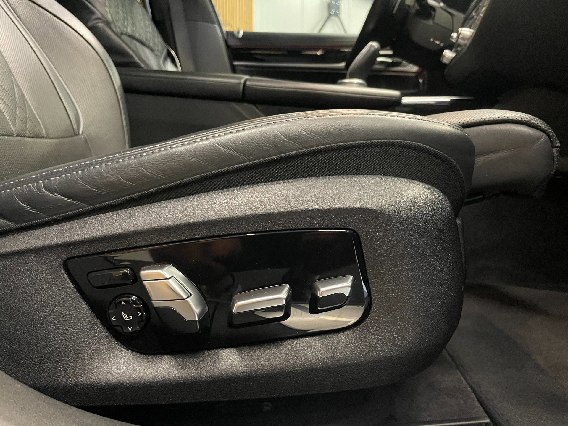 Foto van BMW 750ld xDrive