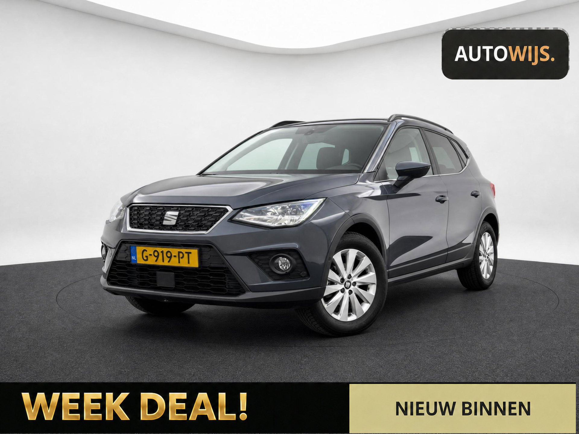 Seat Arona 1.0 TSI Style Business Intense|CAMERA|TREKHAAK|KEYLESS|NL AUTO|CLIMA 2019 - voorkant