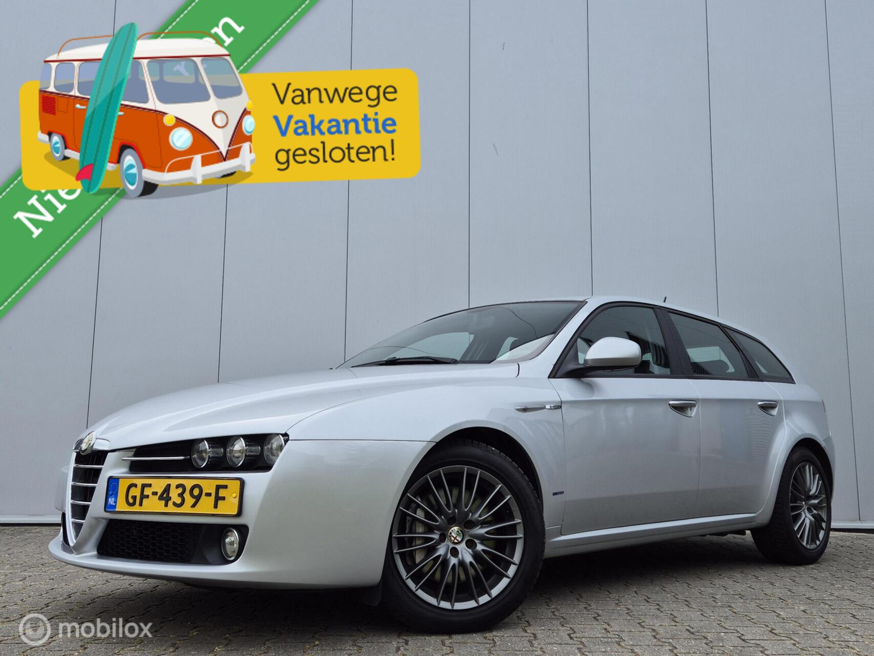 Alfa Romeo Alfa Romeo 159 Sportwagon 1.7 T DISTINCTIVE/CLIMATE/TREKHAAK/17''LMV/NAVI 2010 - voorkant