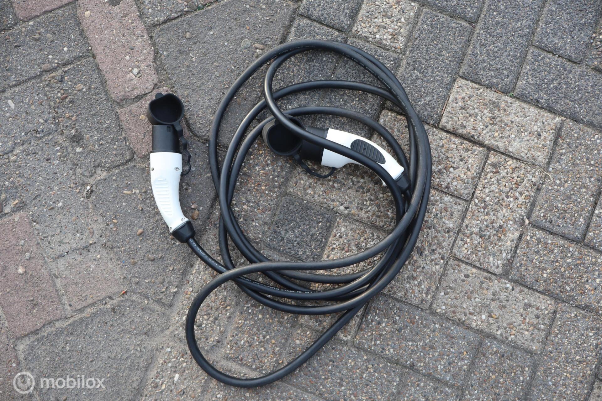 Foto van Volvo V60 Twin Engine