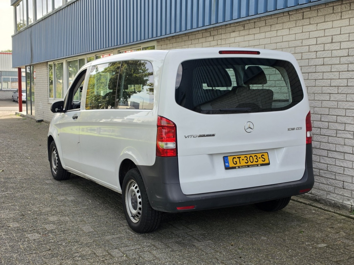Foto van Mercedes-Benz Vito Tourer