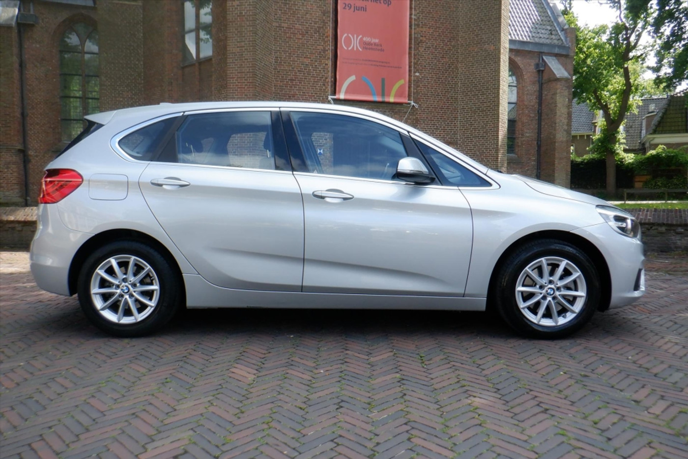 BMW 218i Active Tourer 218I AUT Active -PAN.DAK.PDC-STOELVERW.-BOVAG 2015 - voorkant
