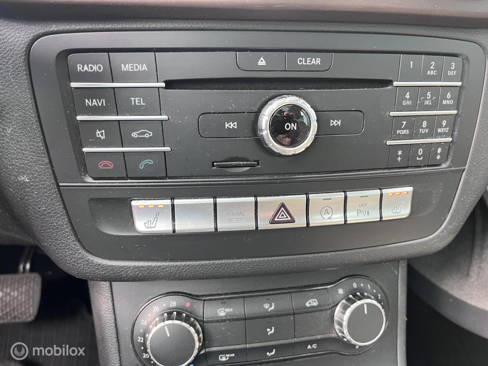 Foto van Mercedes-Benz B 180 D