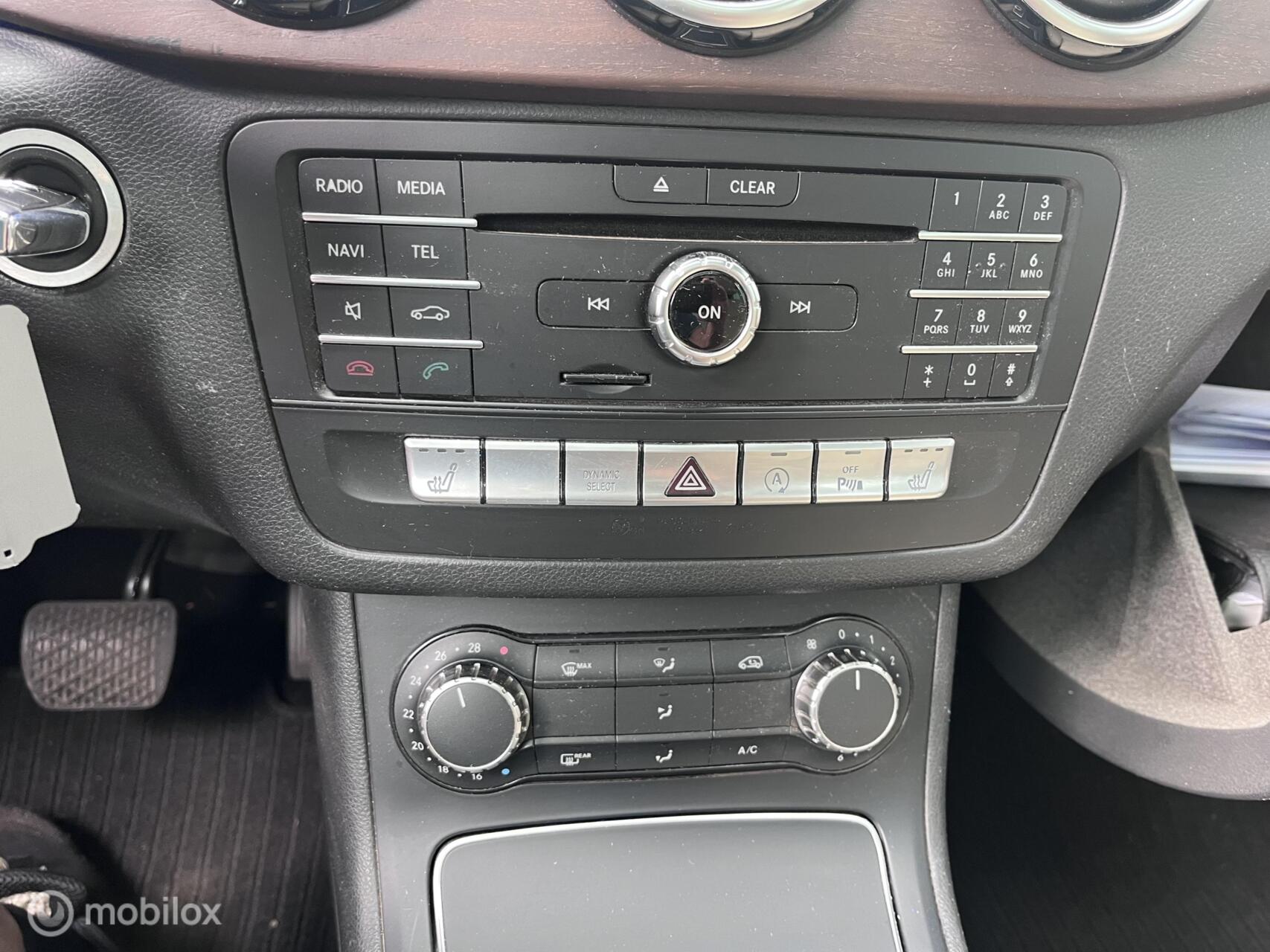 Foto van Mercedes-Benz B 180 D