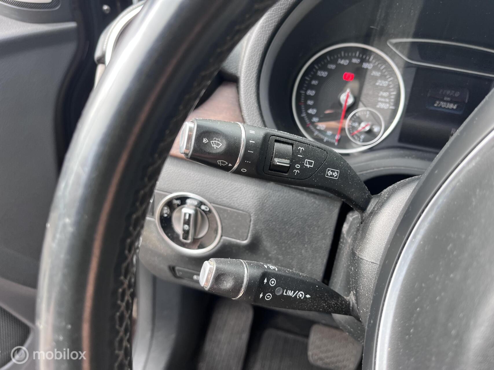 Foto van Mercedes-Benz B 180 D