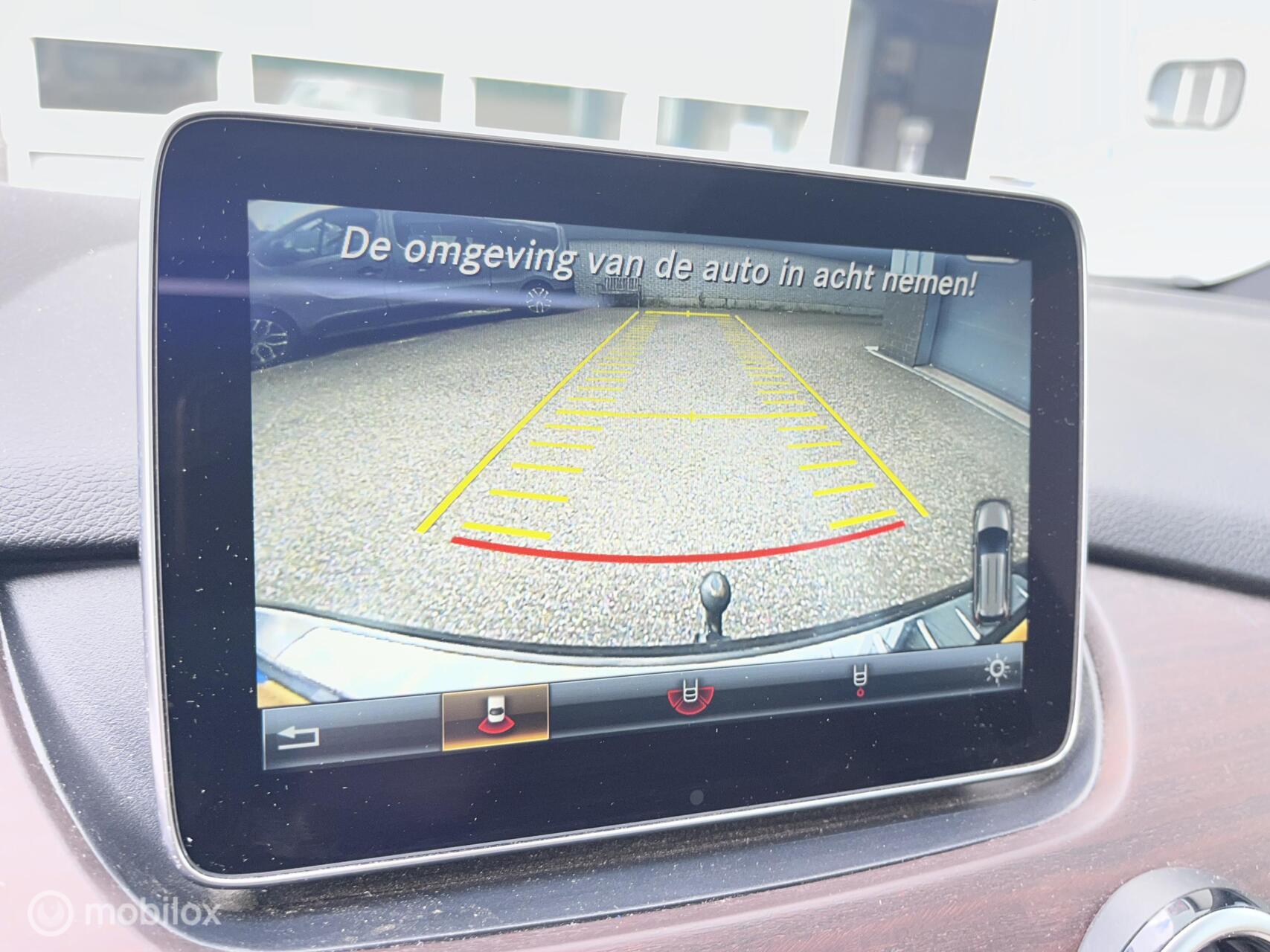 Foto van Mercedes-Benz B 180 D