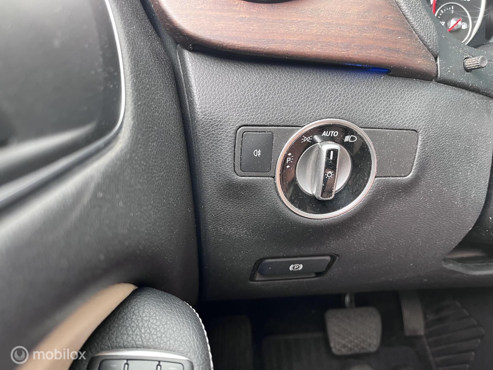 Foto van Mercedes-Benz B 180 D