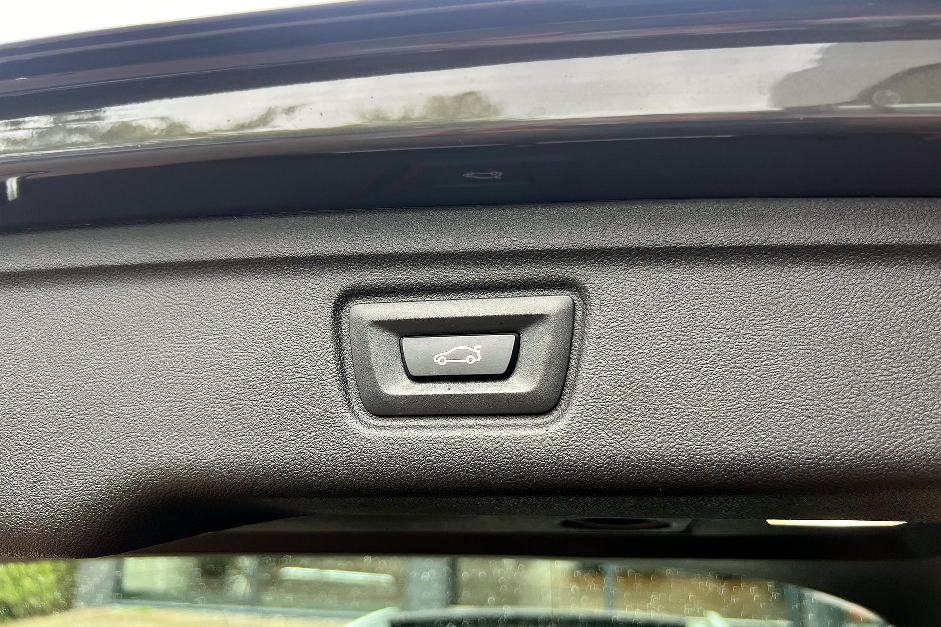 Foto van BMW 330i